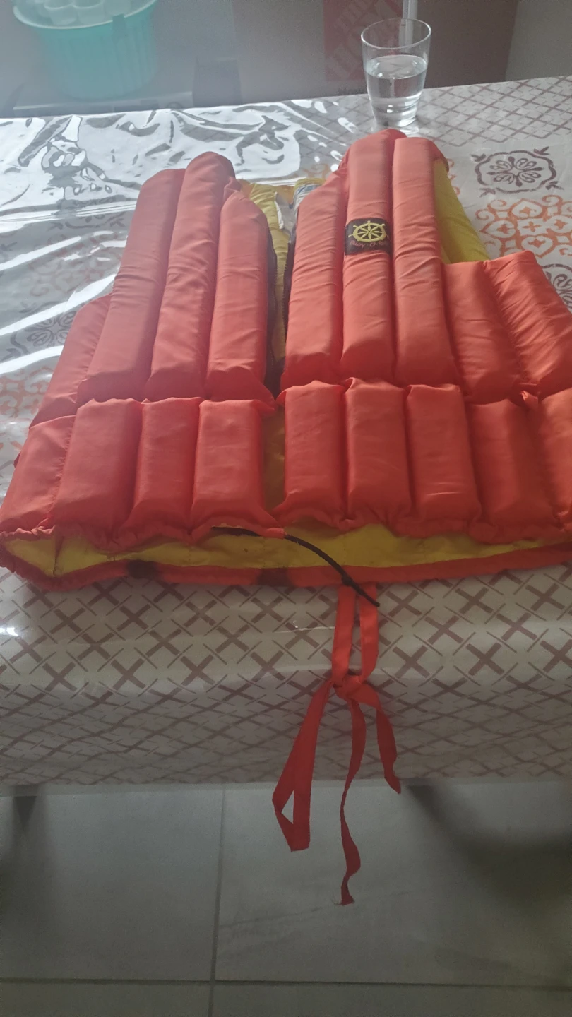 Life jacket