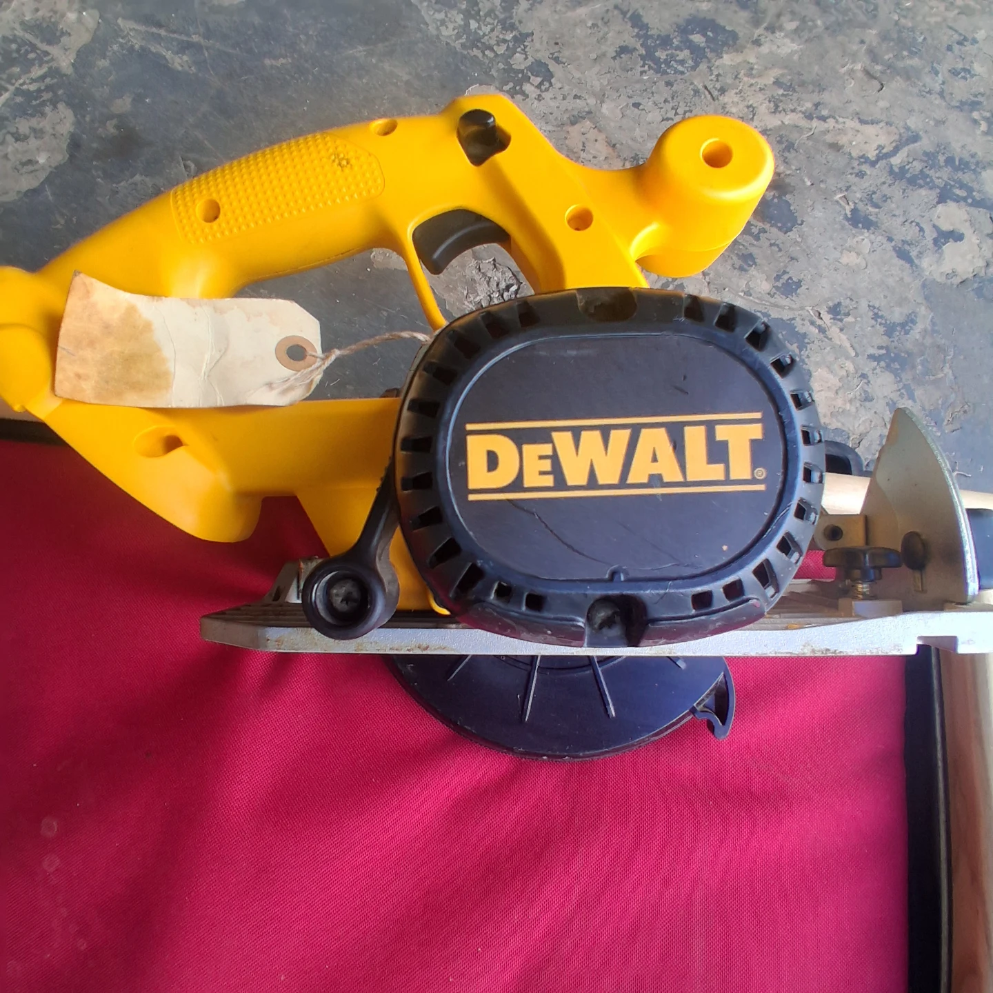 DEWALT Circular Saw XRP - photo 2