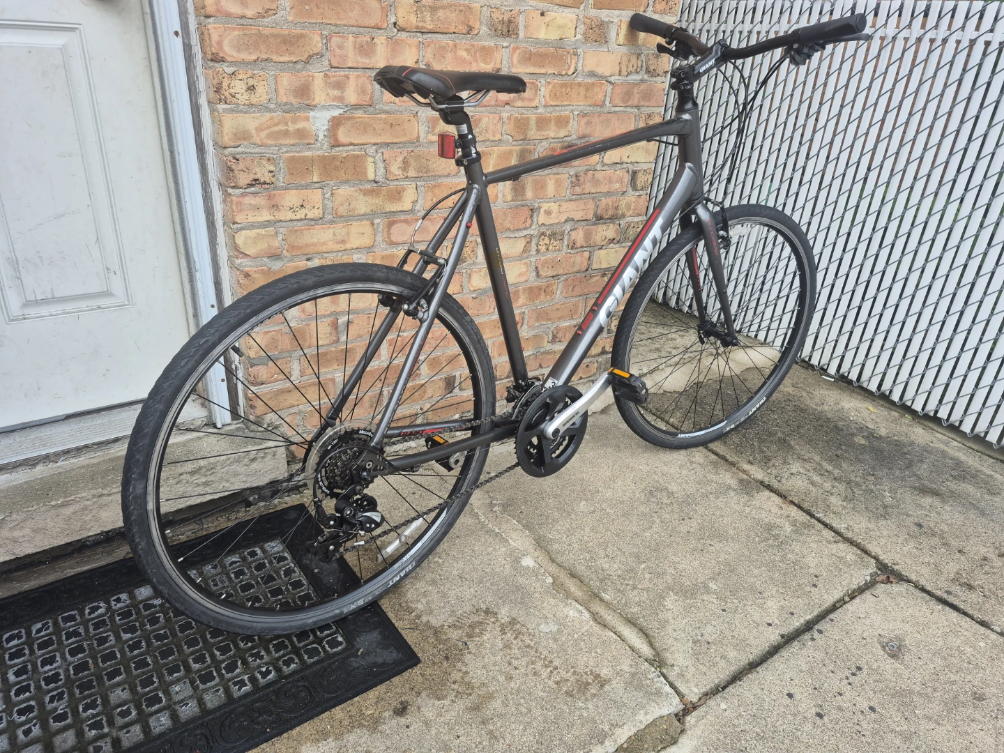 Giant Escape 3 XL Hybrid Bike