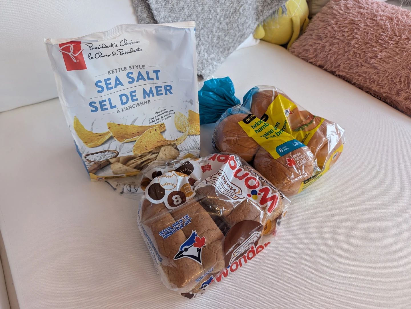 Sea Salt Kettle Style Chips & Wonder Bread Buns - photo 2