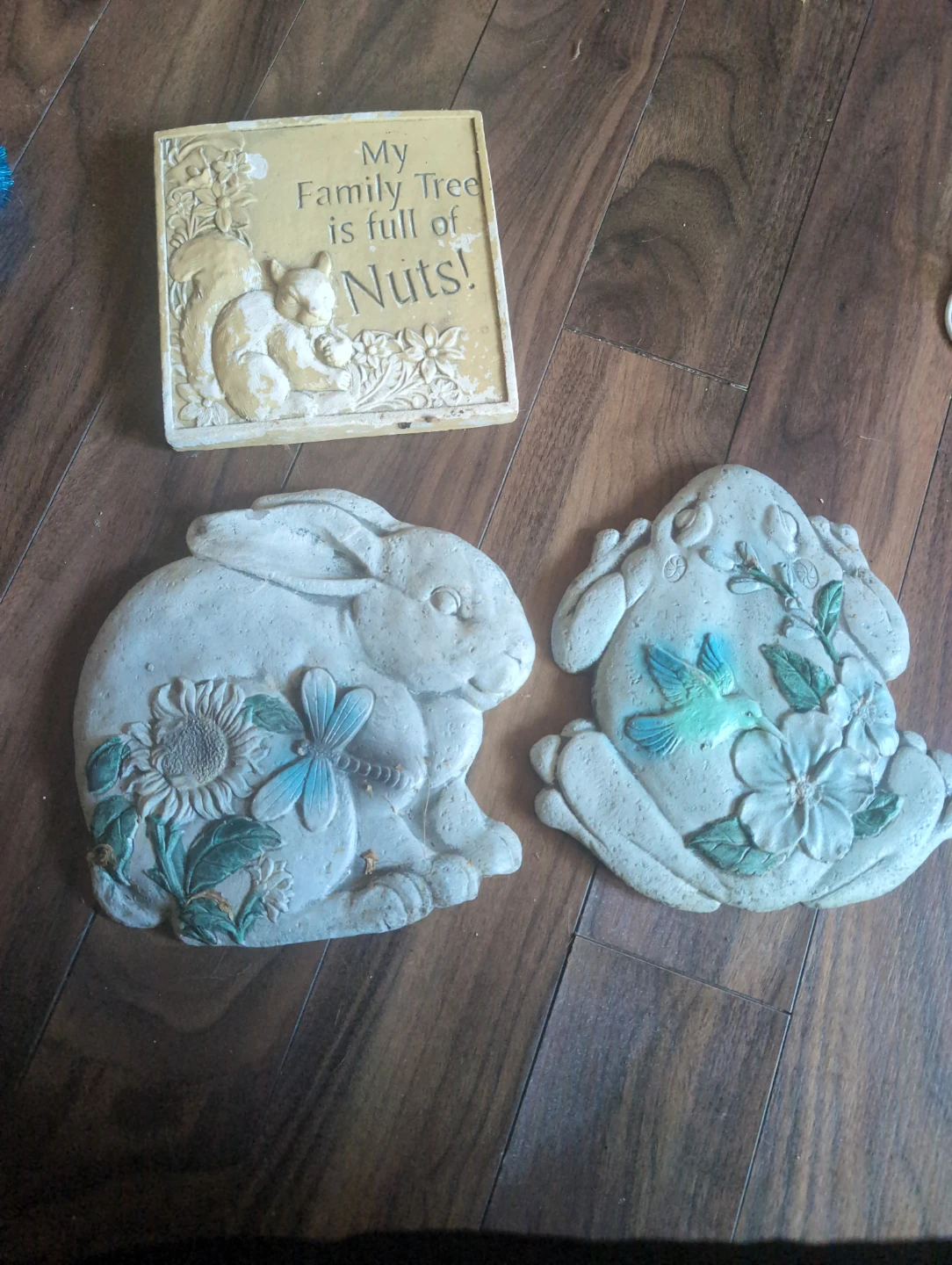 Decorative Garden Art - Bunny, Frog, and "My Family Tree" Sign