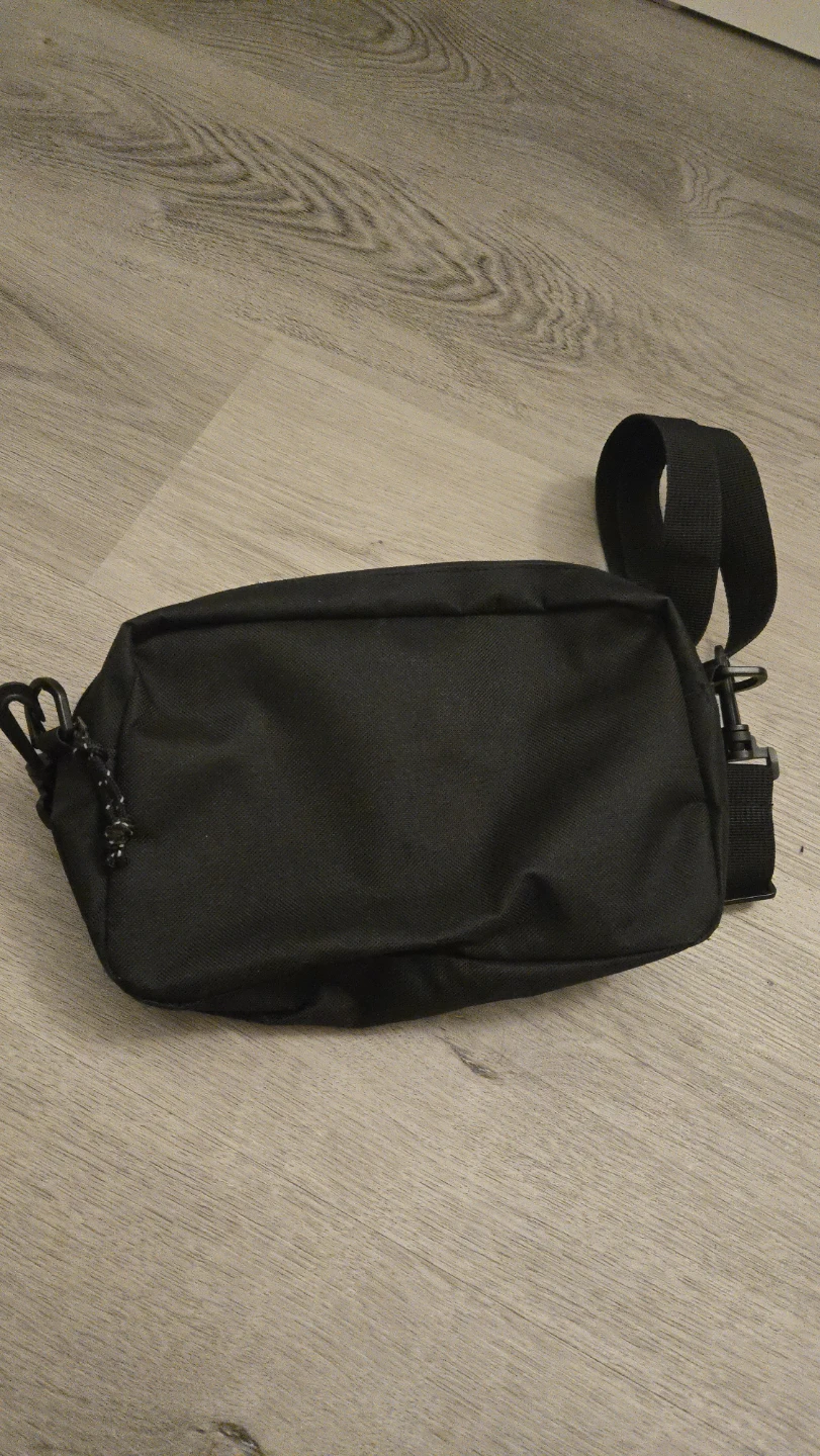Obey crossbody - photo 2
