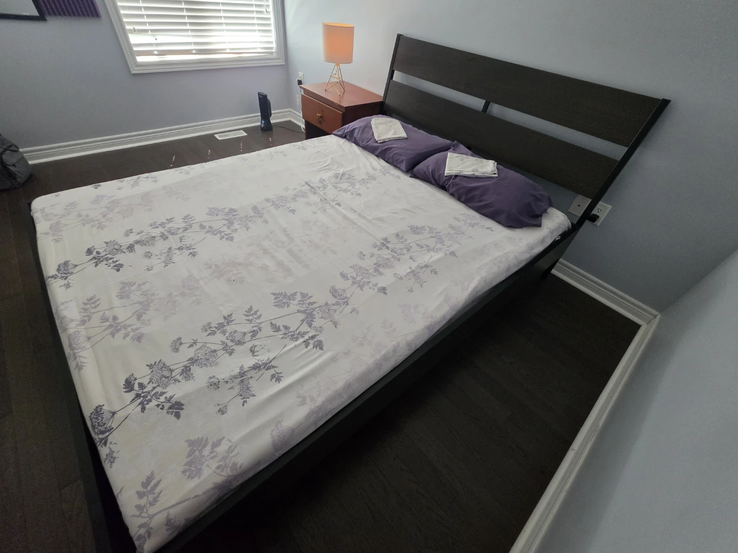 Ikea queen bed with Matress, side table & lamp - photo 3