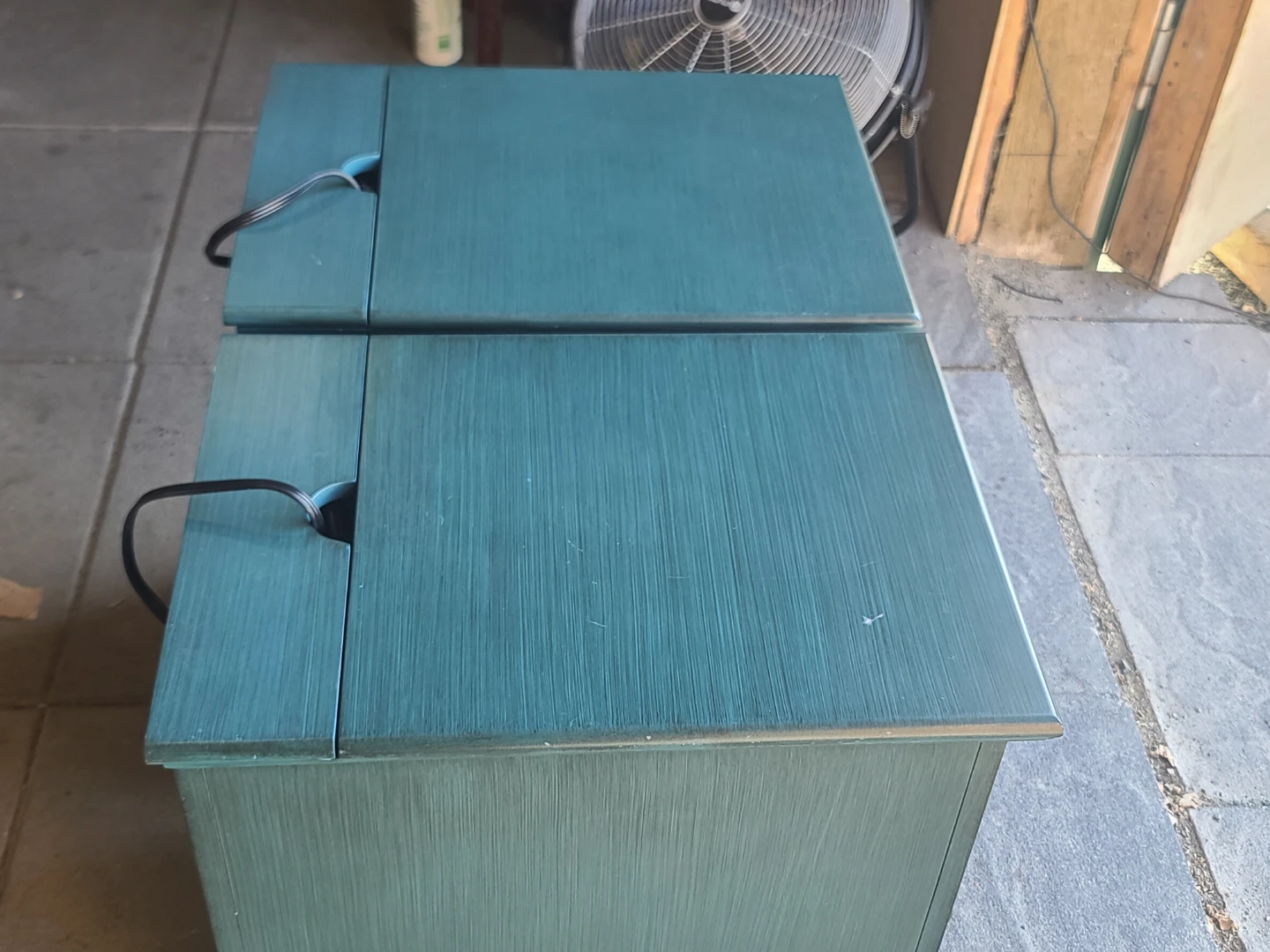 Pair of Teal Lattice Door Nightstands - photo 4