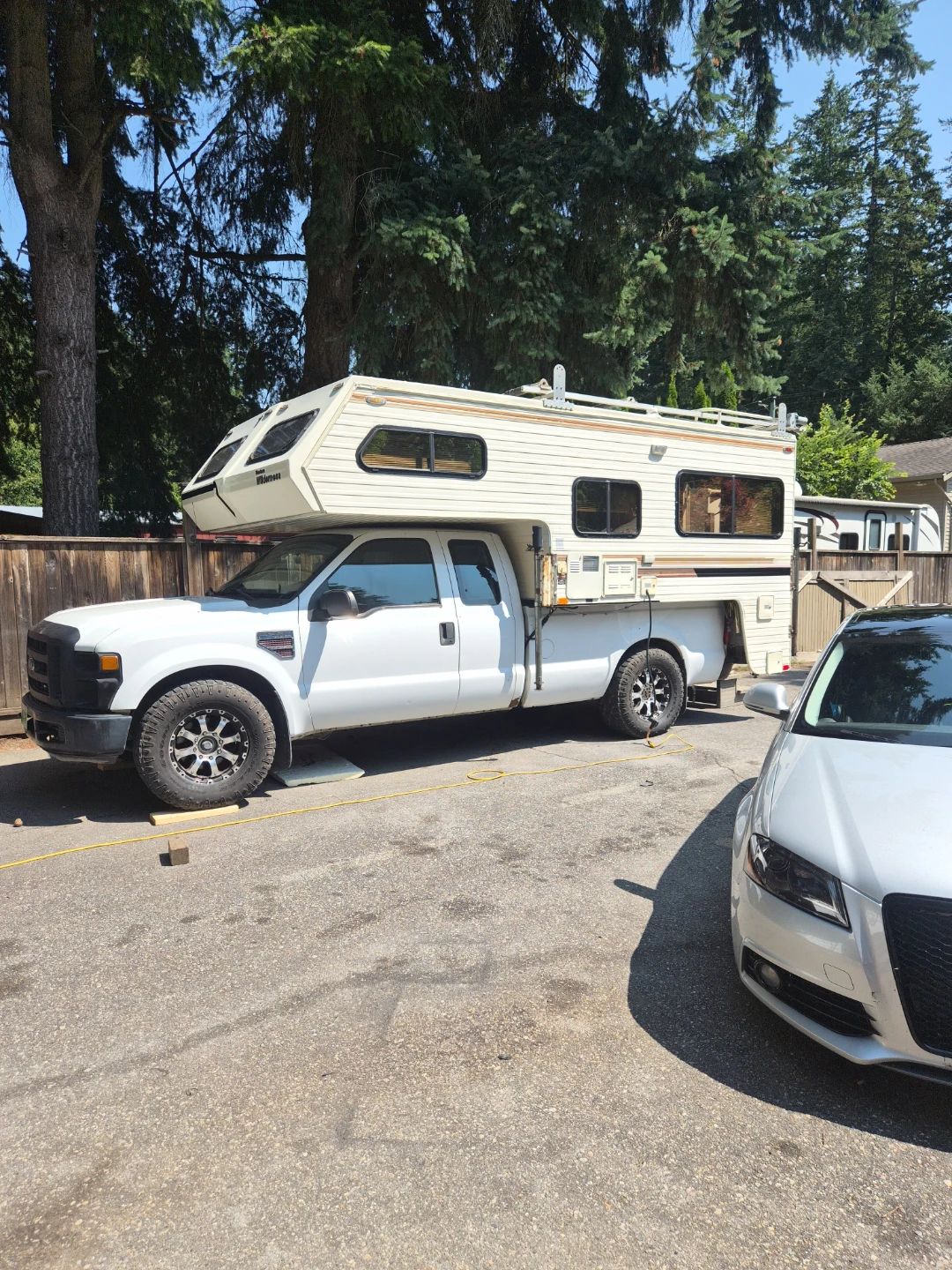 Wilderness Truck Camper