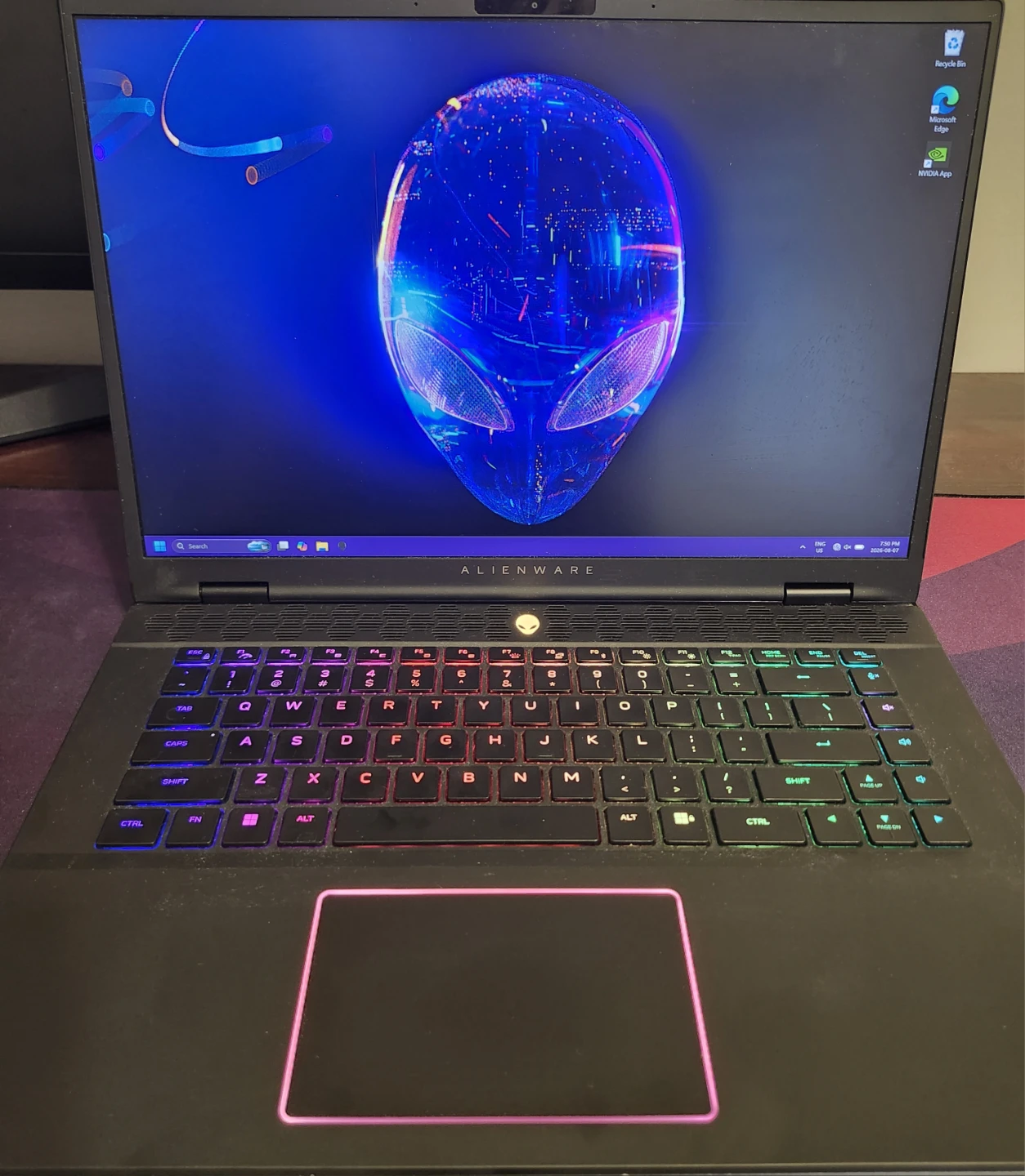 Alienware laptop M16 R2 - Rtx 4070 - 32GB DDR5 - 3TB ssd