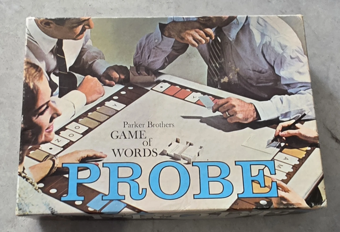 Parker Brothers Probe Game of Words Board Game