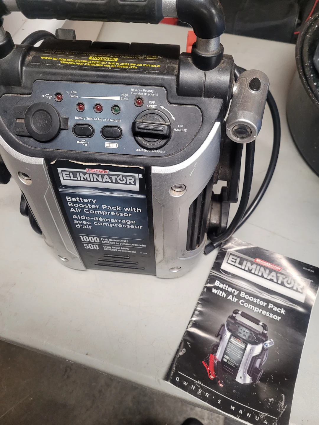 Motomaster Eliminator Battery Booster Pack with Air Compressor