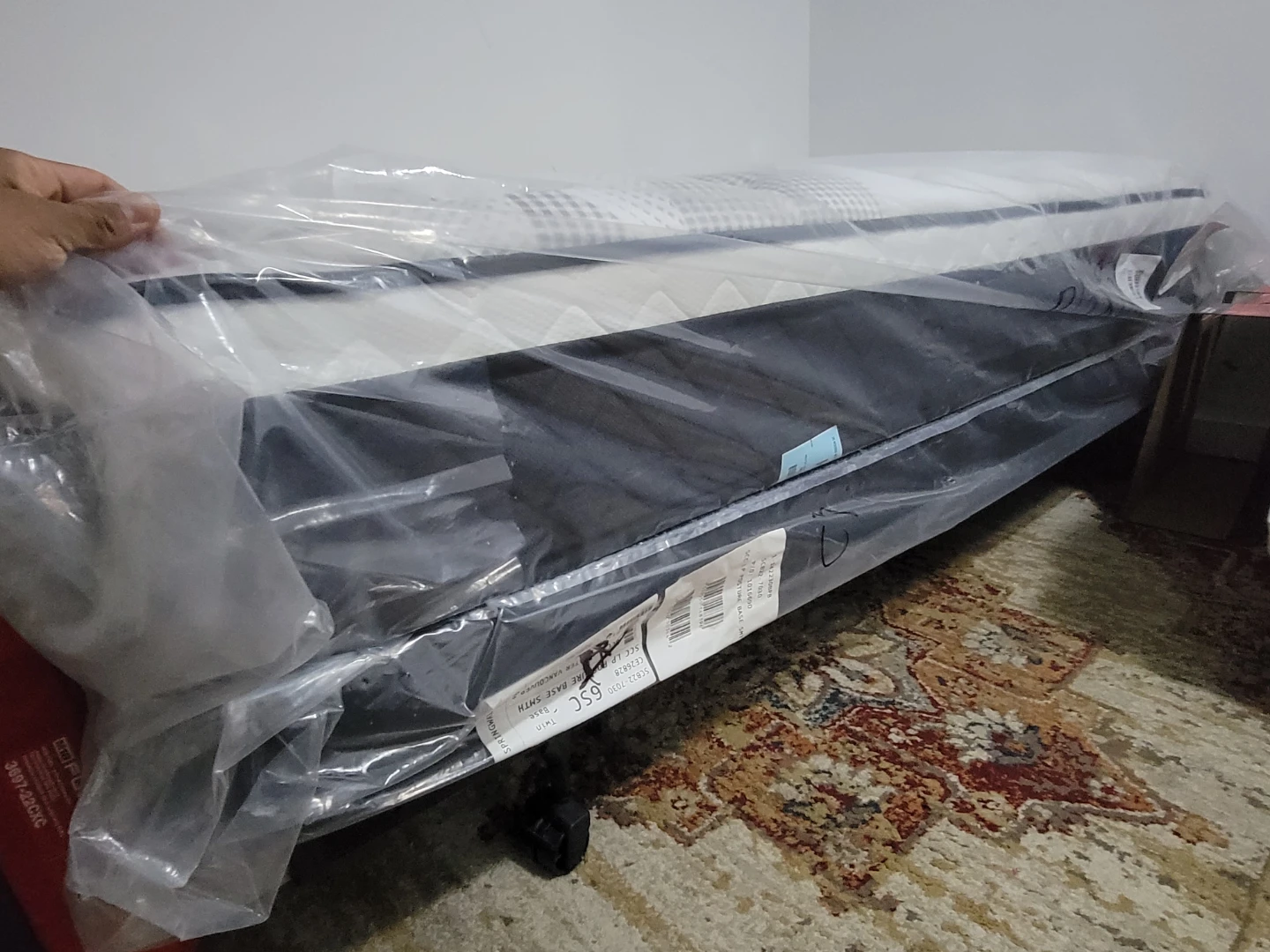Springwall Twin Posture Base Mattress + mattress box + Frame - photo 3