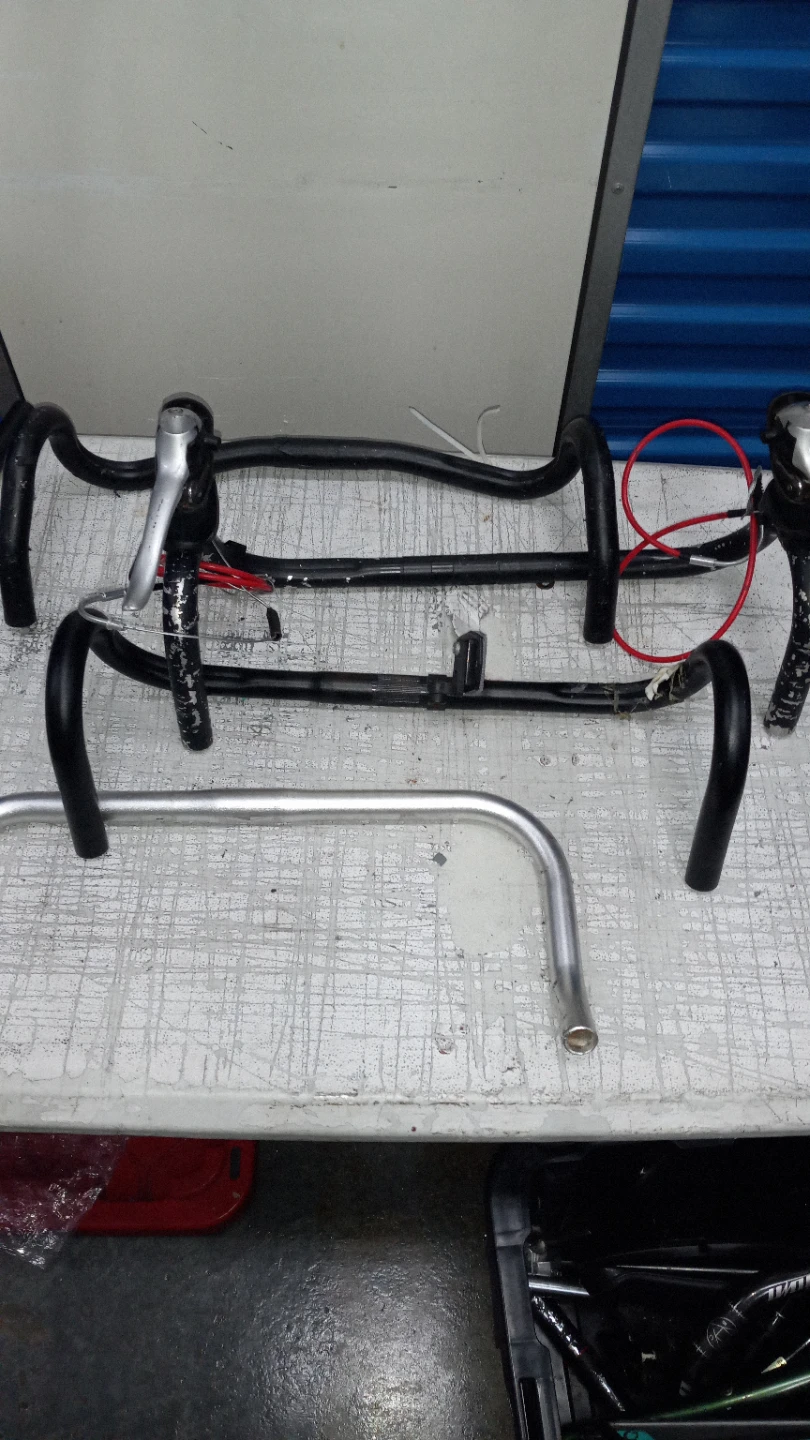 Road Bike handle bars - photo 2