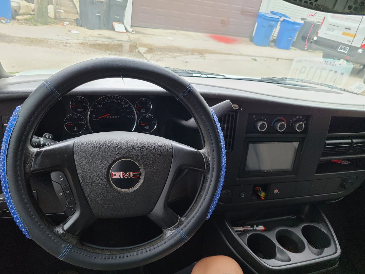 2014 gmc savana 2500 - photo 2