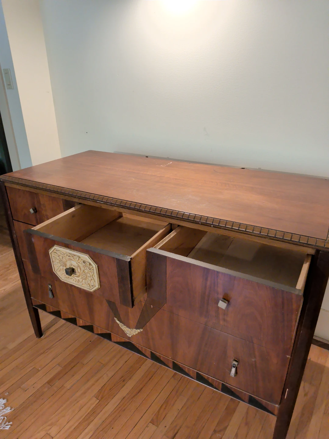 Vintage Wooden Dresser - photo 2