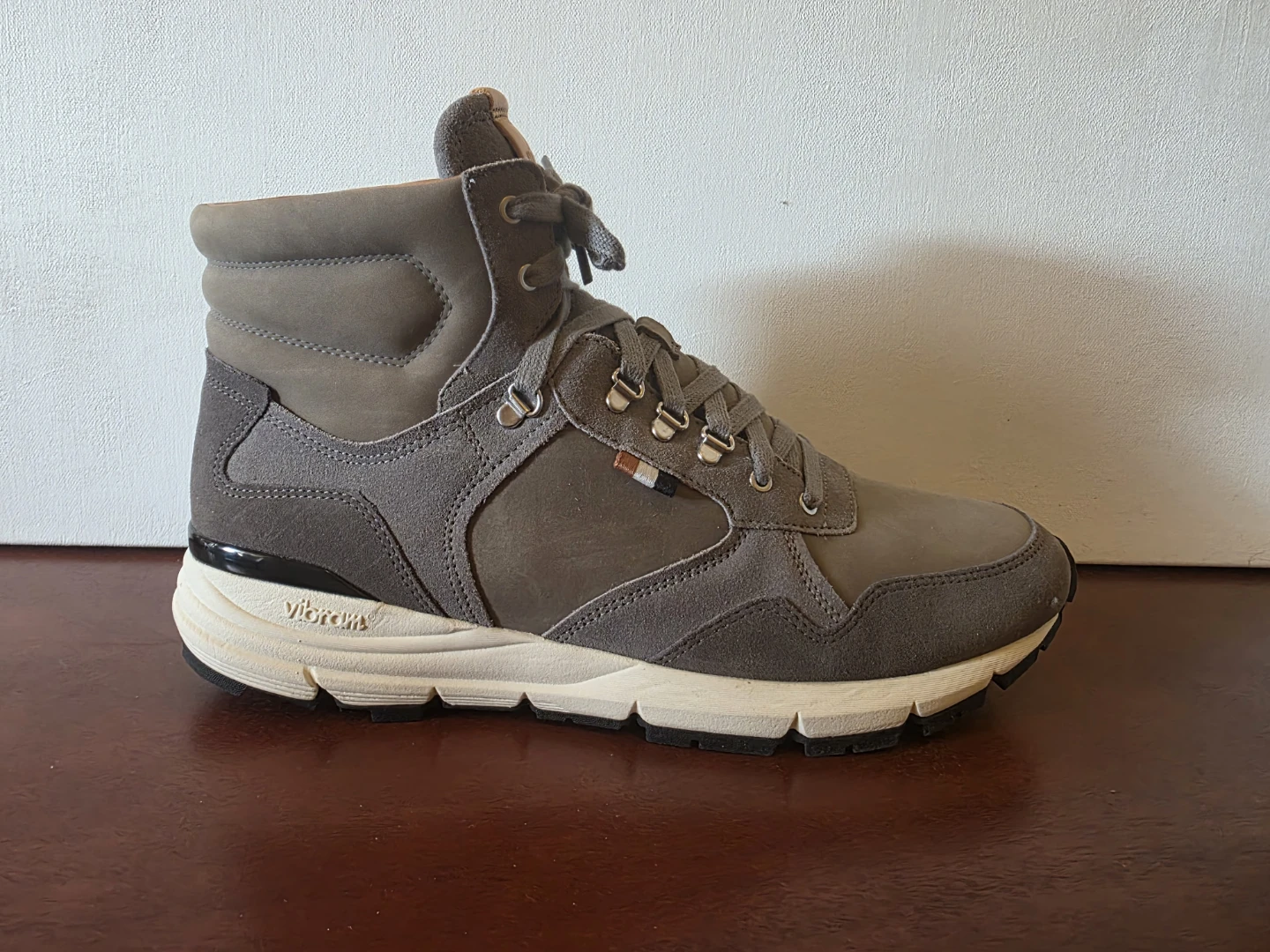 Mens Allen Edmonds Gray Leather Waterproof High-Top Sneakers