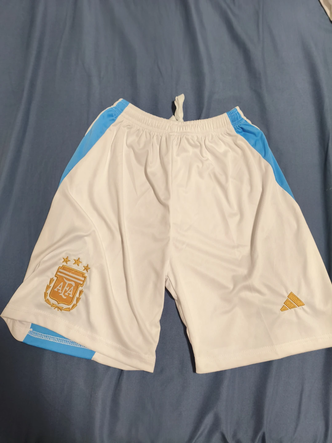Adidas Argentina Soccer Jersey and Shorts Set size 26 - photo 2