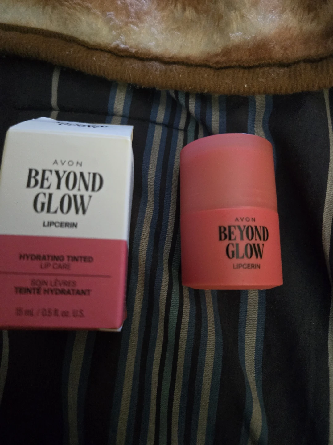 Avon Beyond Glow Lipcerin Hydrating Tinted Lip Care