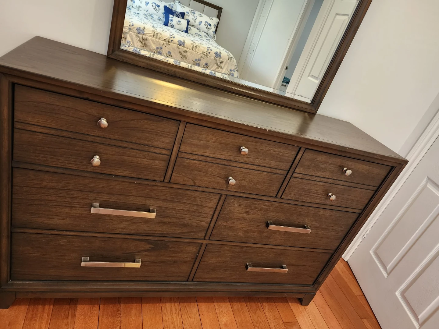 Bedroom Furniture Set - photo 3