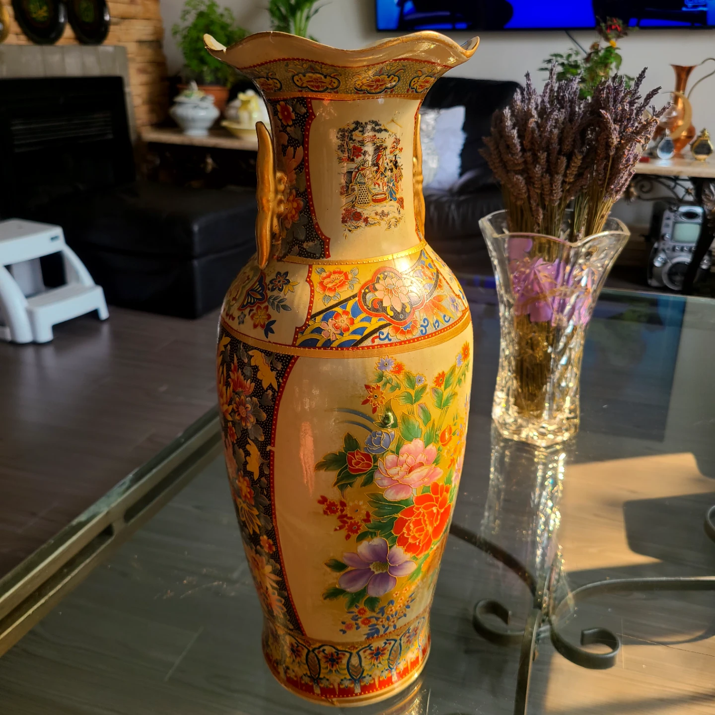 Decorative Floral Vase - photo 3