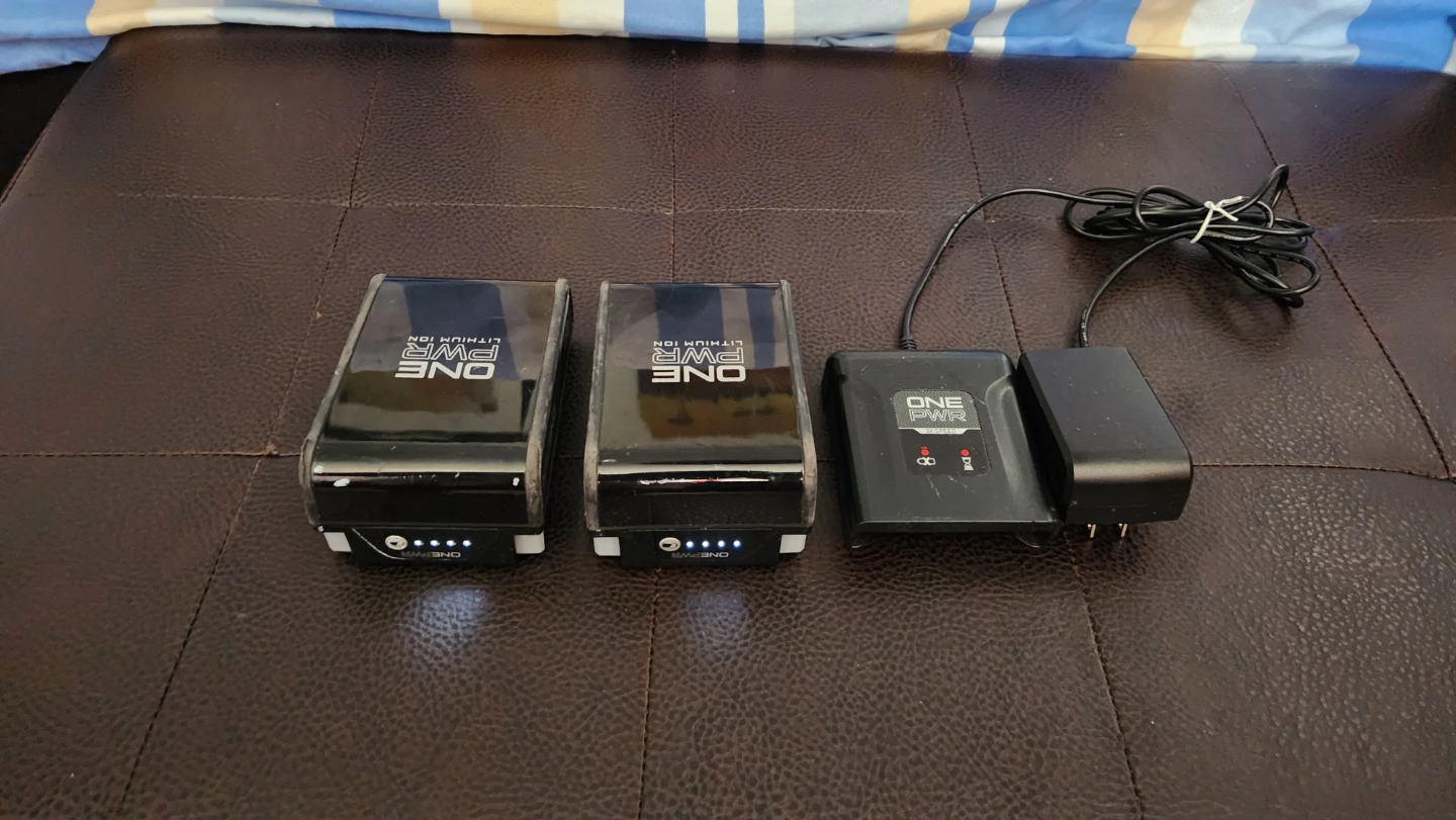 ONEPWR 2.0Ah Lithium-Ion Battery and Charger - photo 3