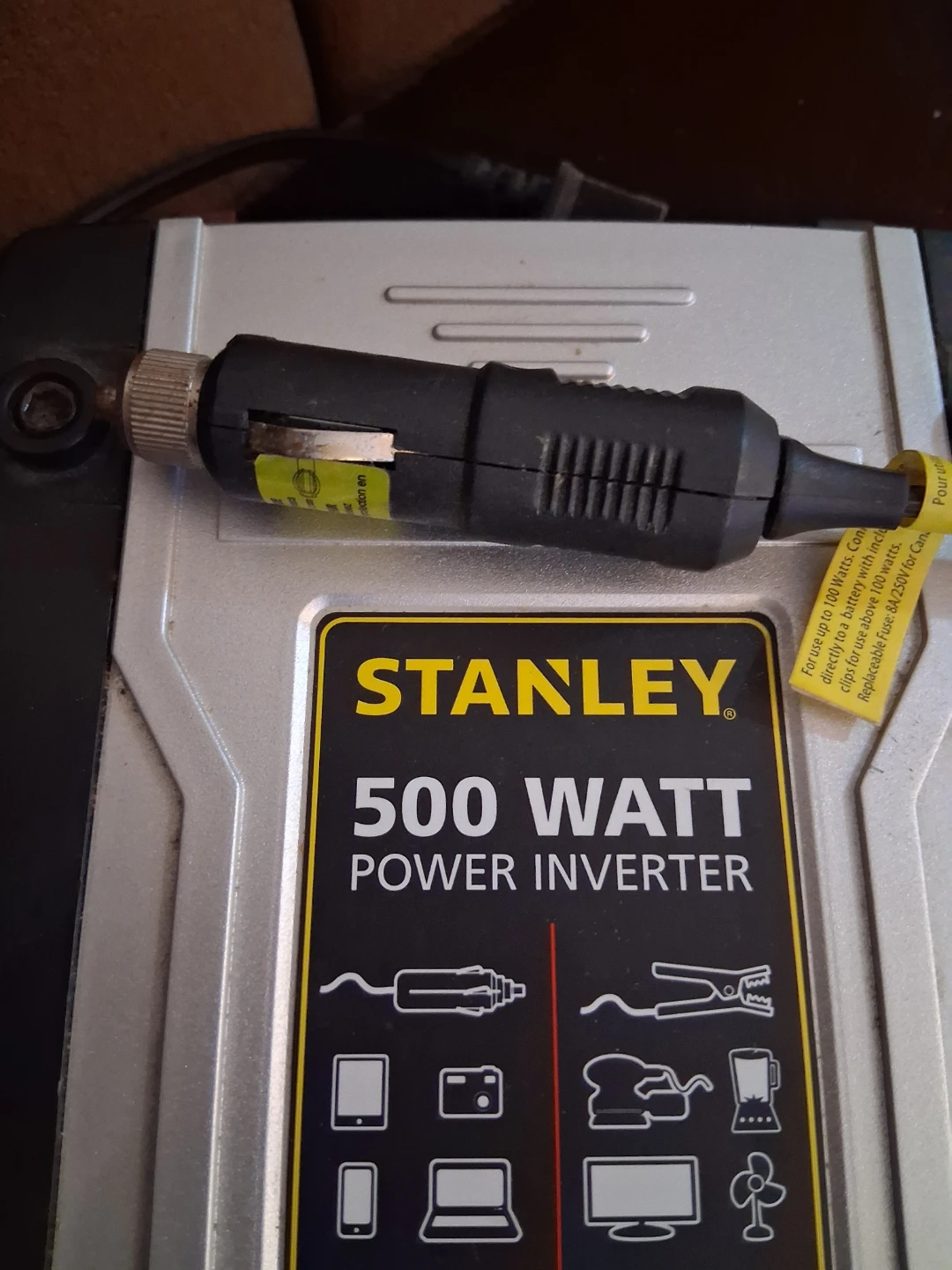 Stanley 500 Watt Power Inverter - photo 4