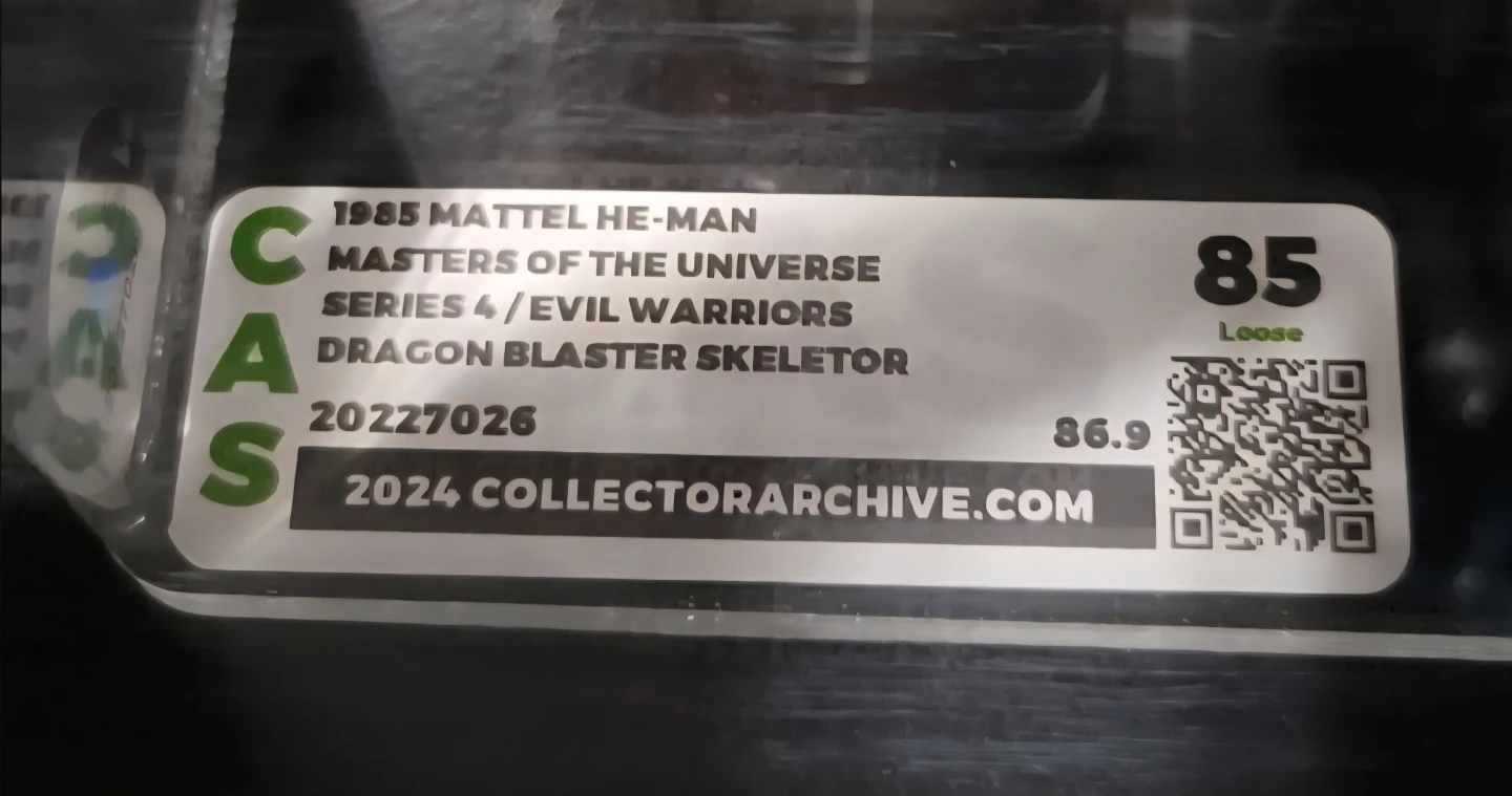 CAS Graded 85-Masters of the Universe Dragon Blaster Skeletor - photo 3