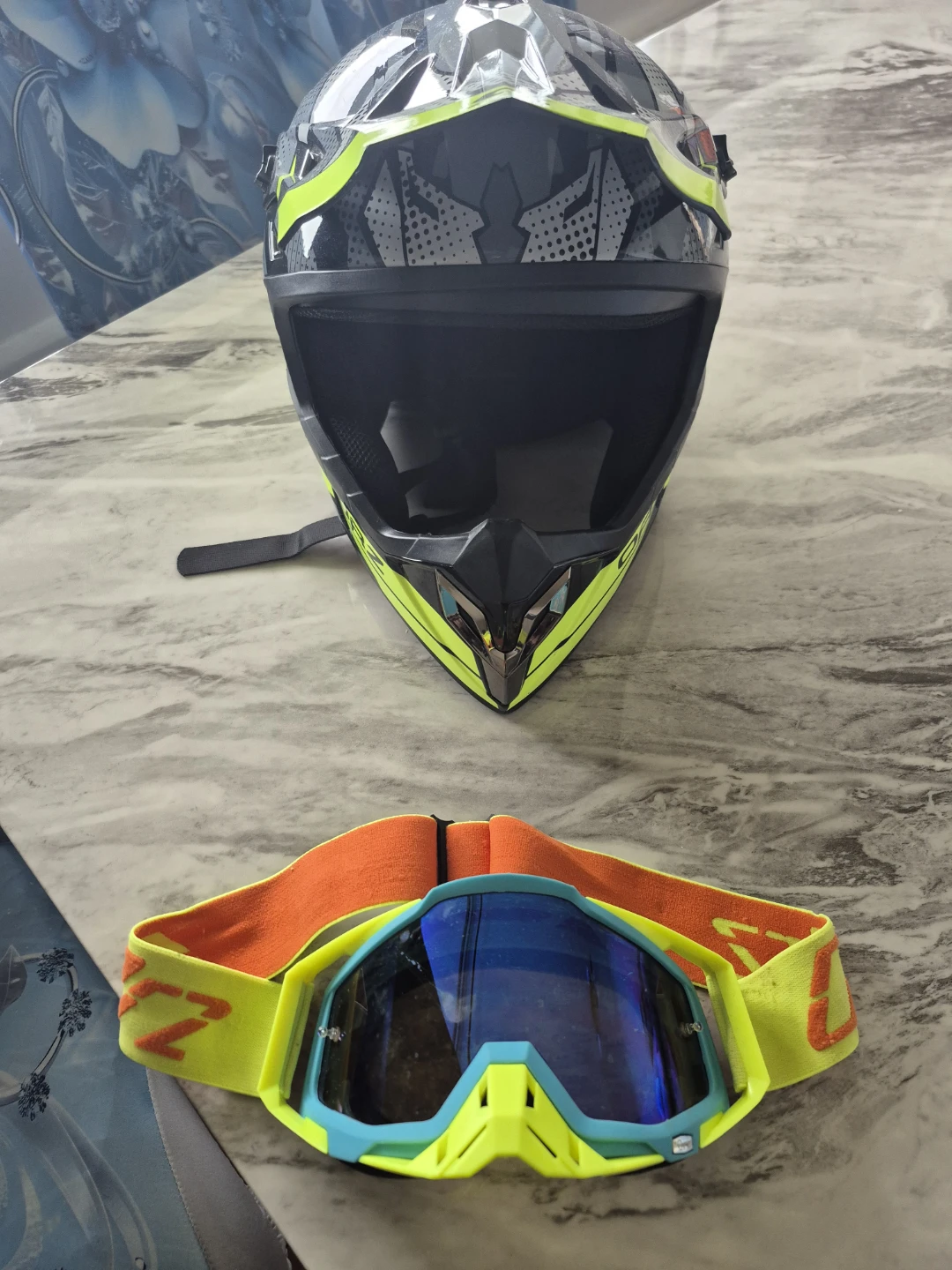 ORZ Dirt Bike Helmet with Goggles - photo 2