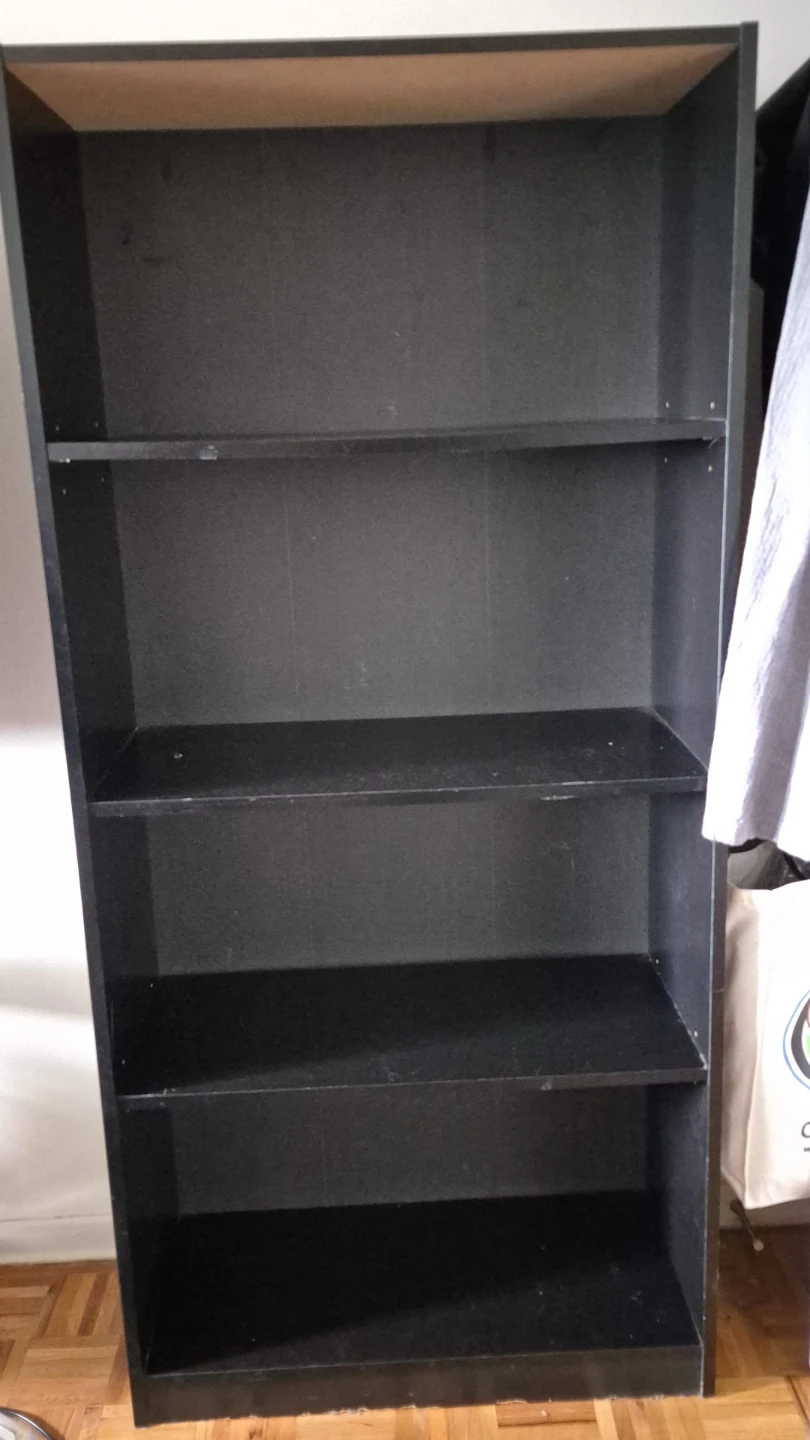 Black 5-shelf bookshelf