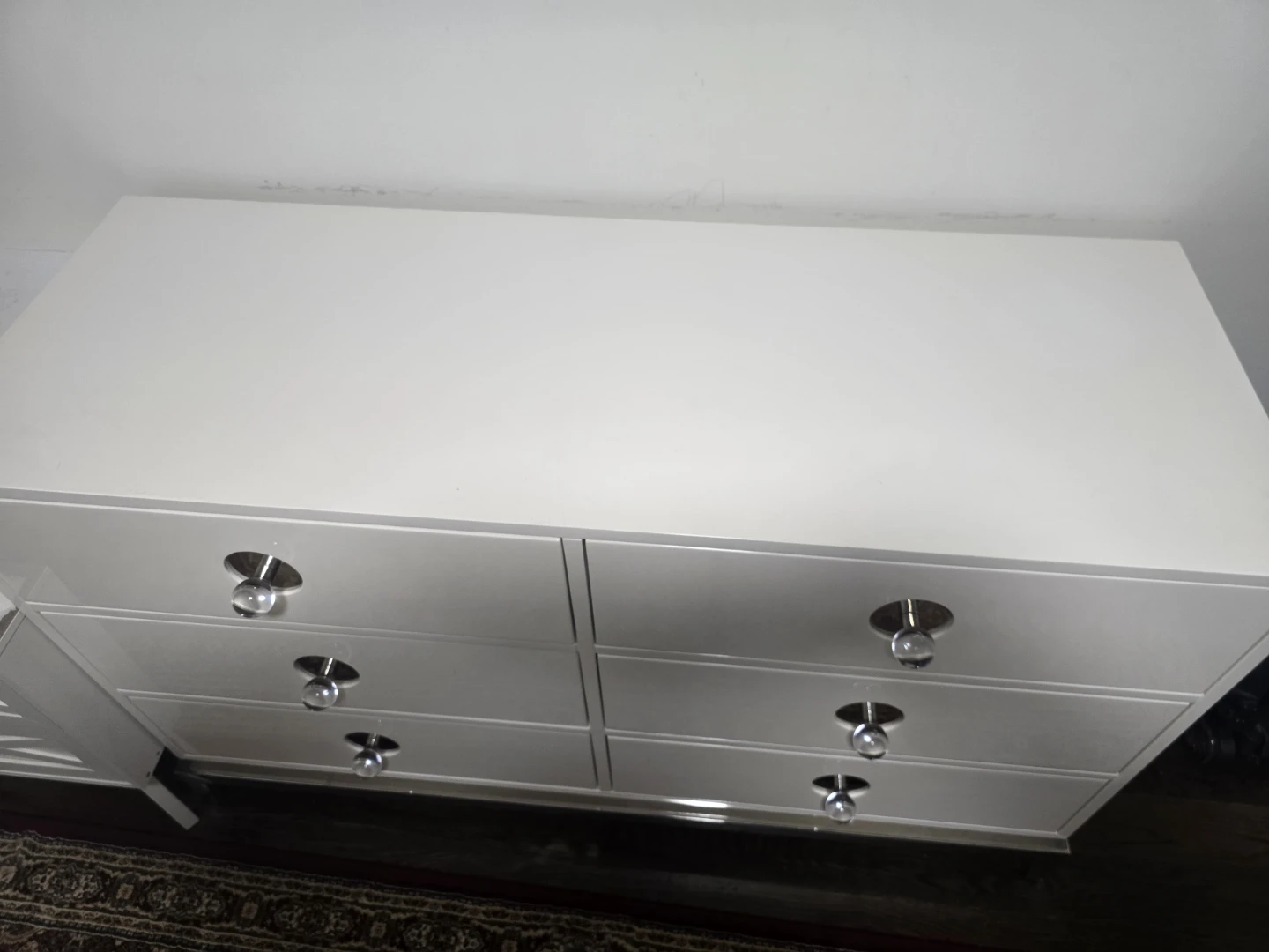 White 6 Drawer Dresser with Glass Knobs - photo 3