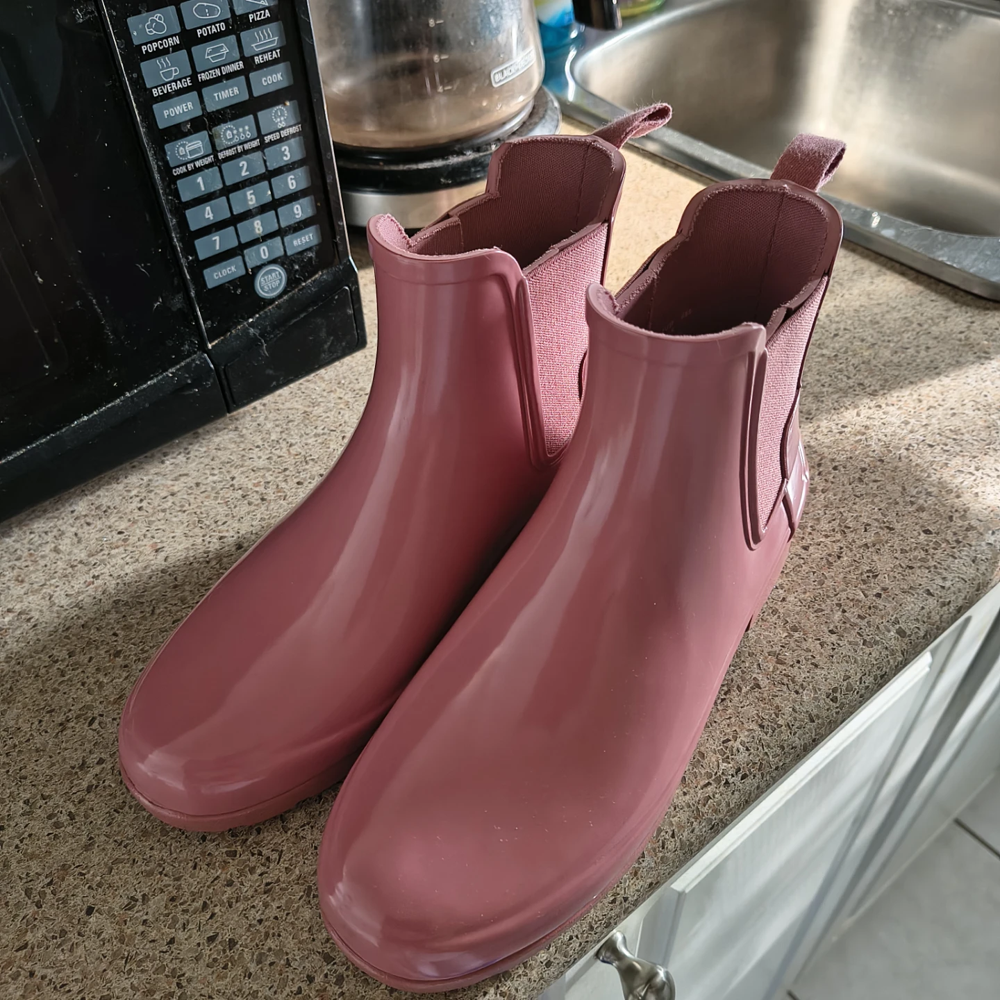 Hunter Pink Chelsea Rain Boots - photo 2