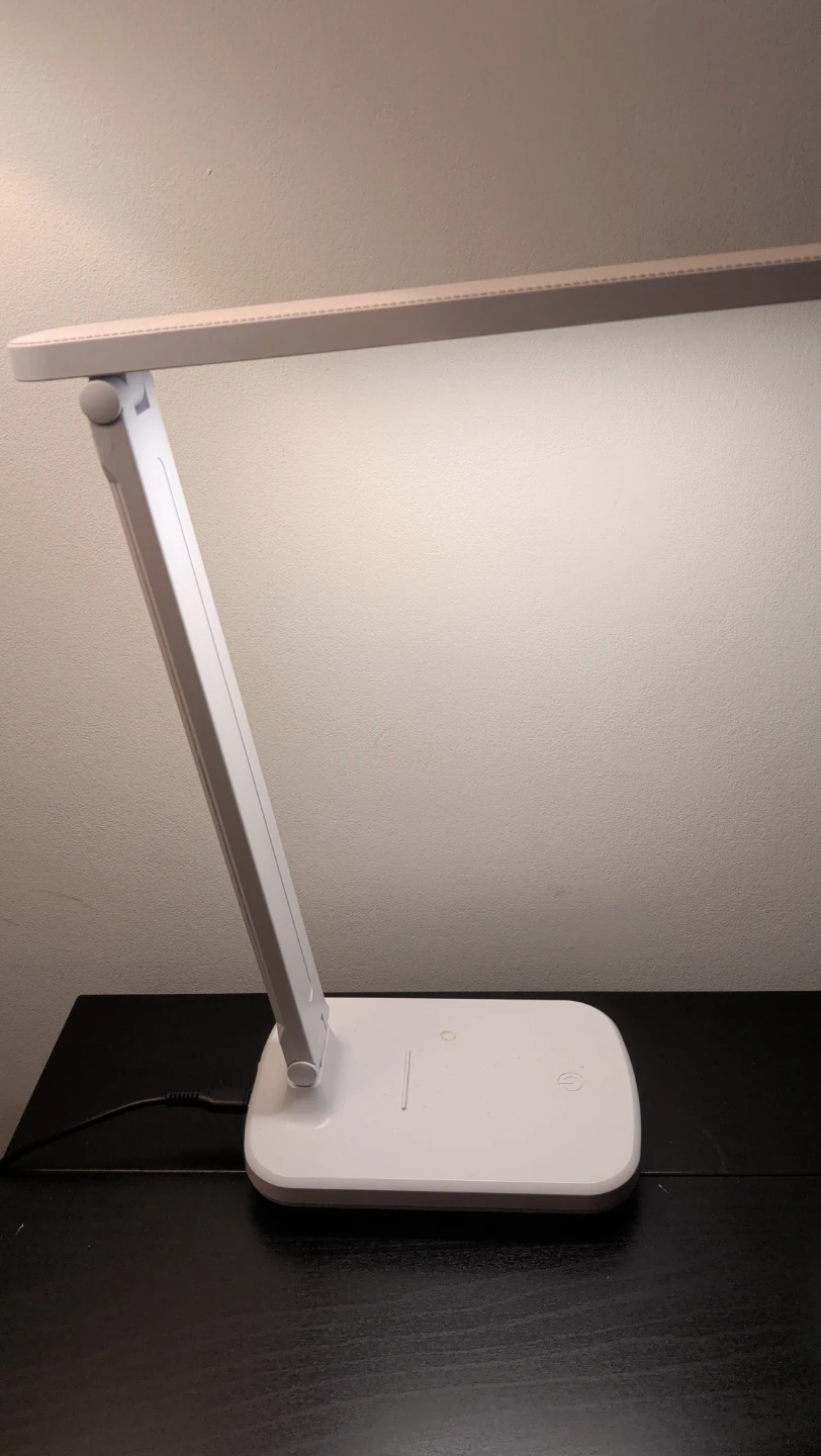 Desk lamp partially doesn't work - photo 2