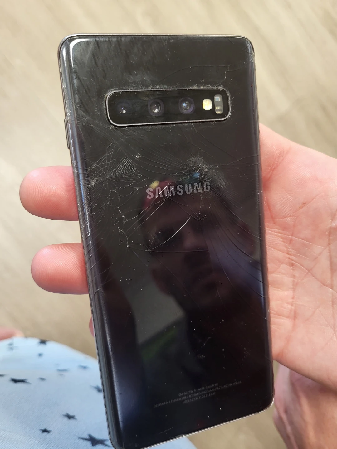 Samsung galaxy S10 - photo 2