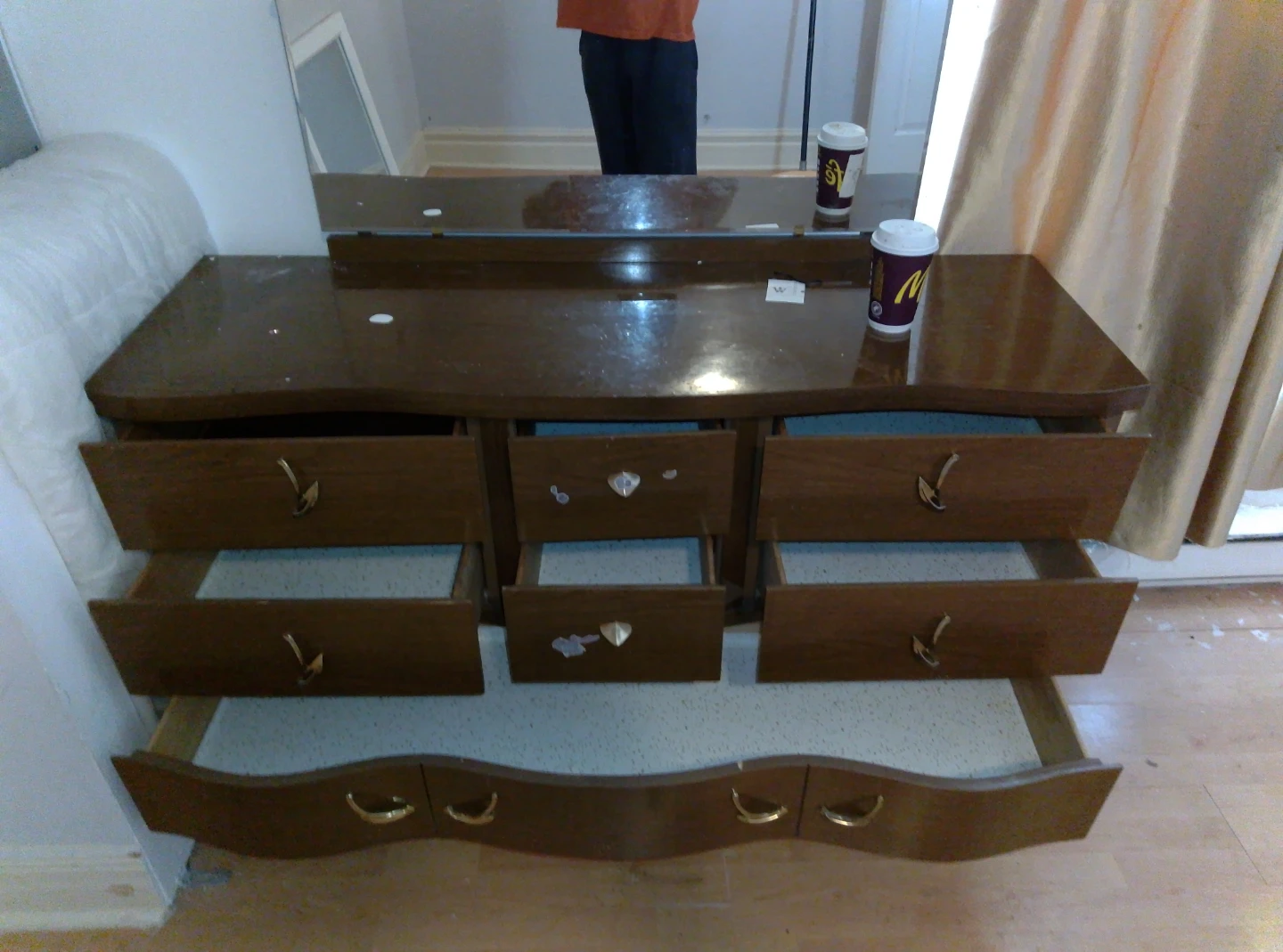Vintage Wooden Dresser with Mirror - photo 3