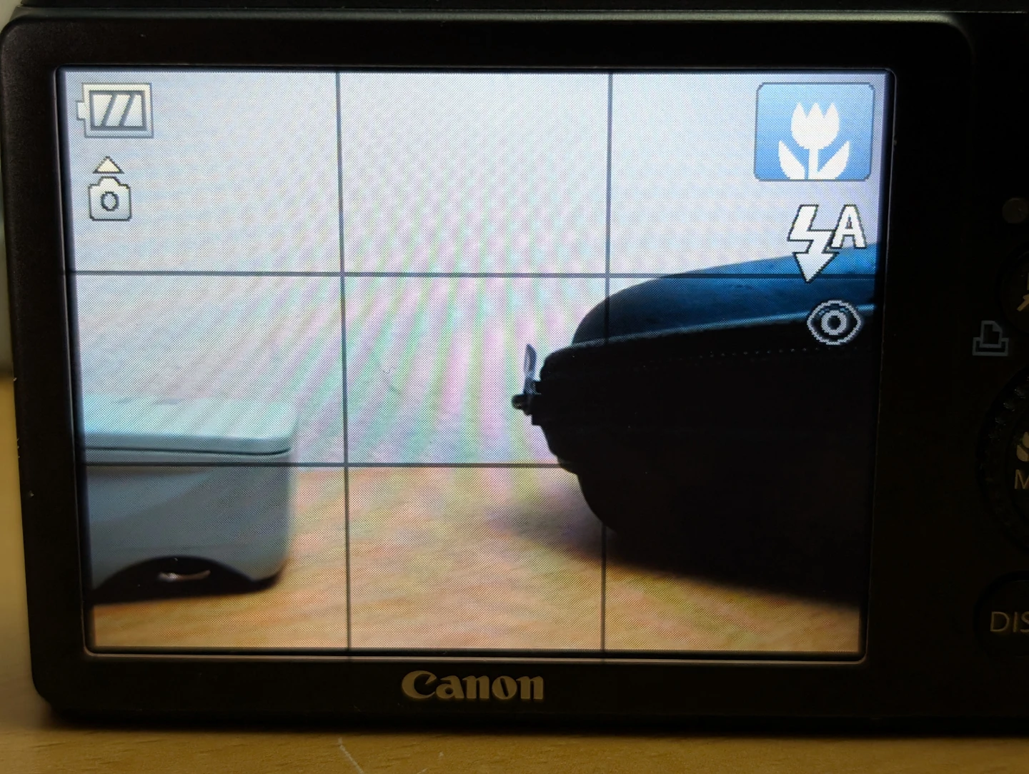 Canon PowerShot S90 Black 10.0MP 3.8x Digital Camera - photo 3