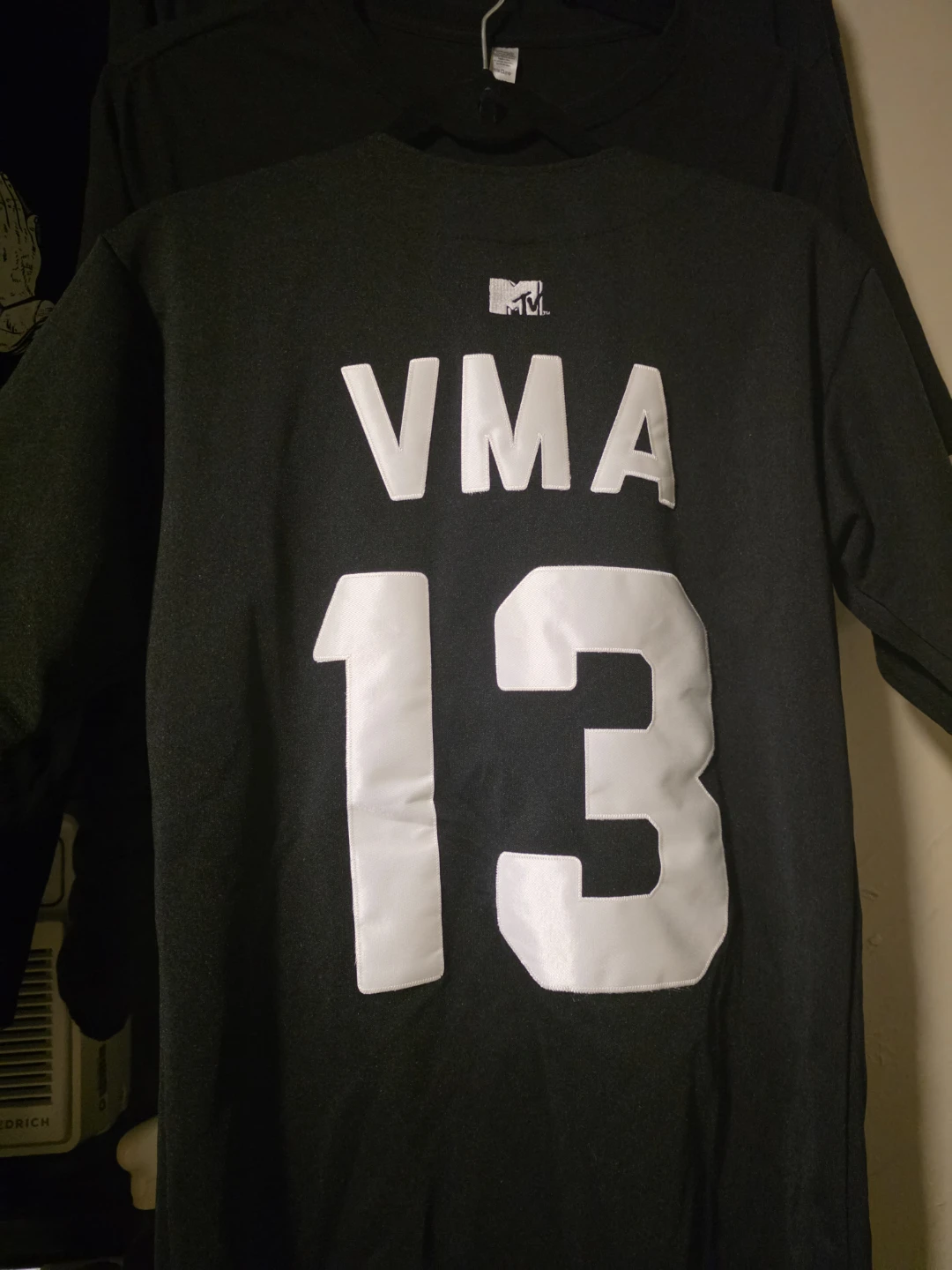 Rare 2013 MTV music reward jersey - photo 3