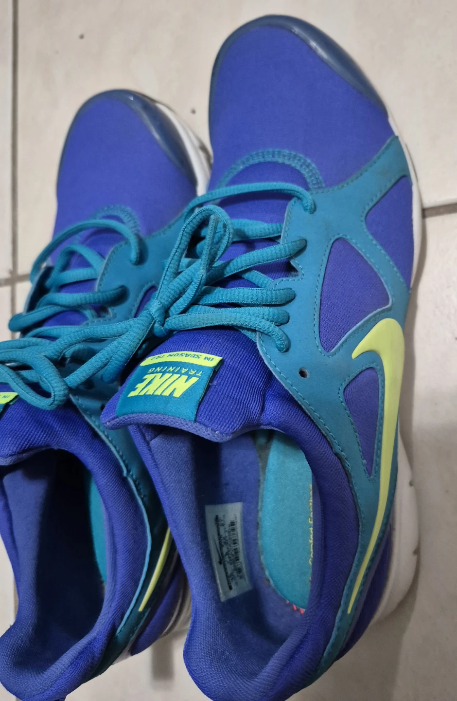 Nike Women's Training Shoes Size 7.5 - photo 2