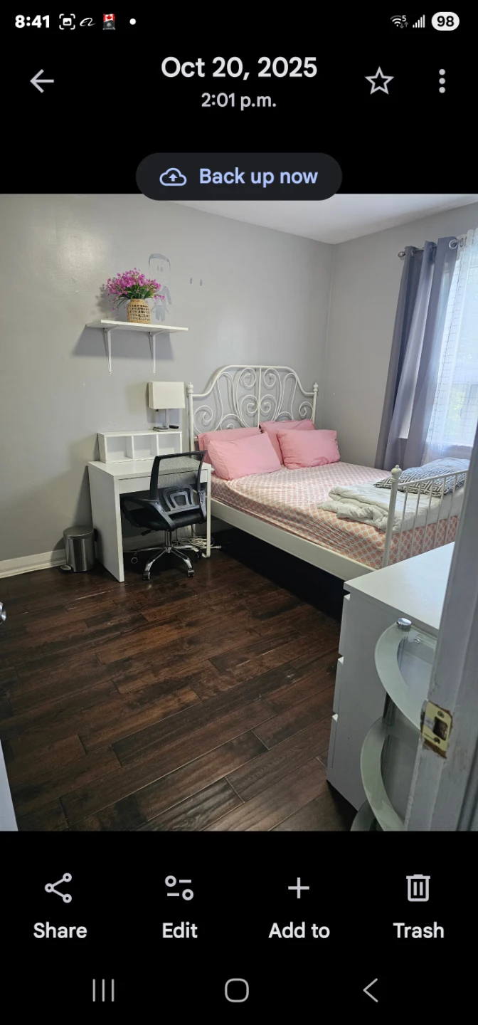 Room for rent