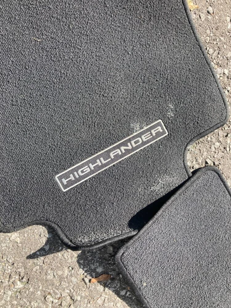 Set of 4 Black Highlander Floor Mats - photo 3