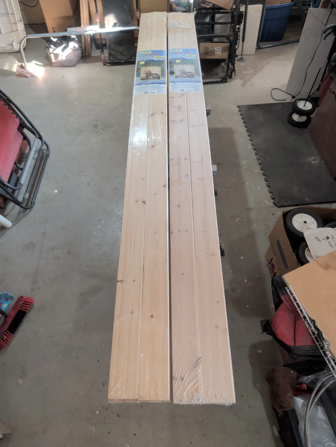 New Old Stock Cariboo Pine V-Joint Panelling (2 Packs Available) - photo 2
