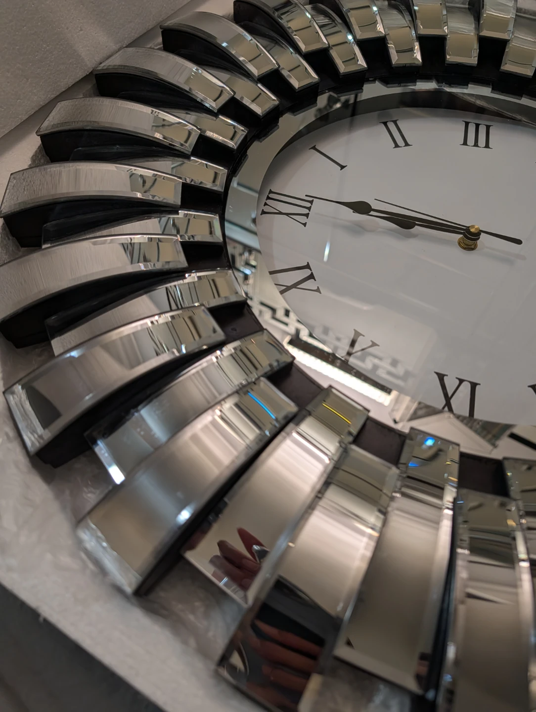 Decorative Sunburst Wall Clock - photo 3