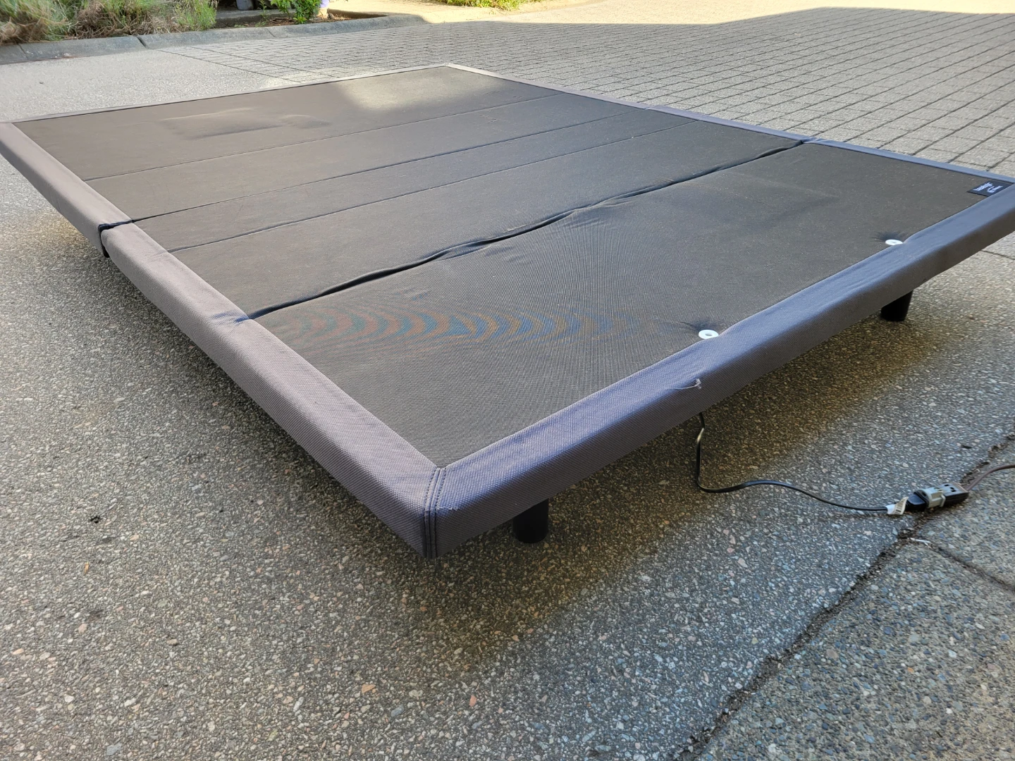 Baselogic Queen Size Adjustable Bed Frame Base. - photo 4