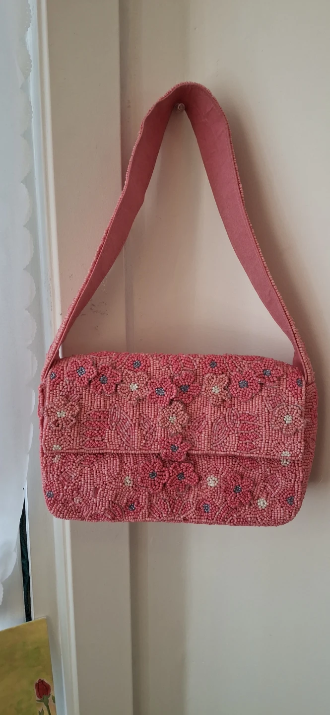 Pink beaded floral shoulder bag