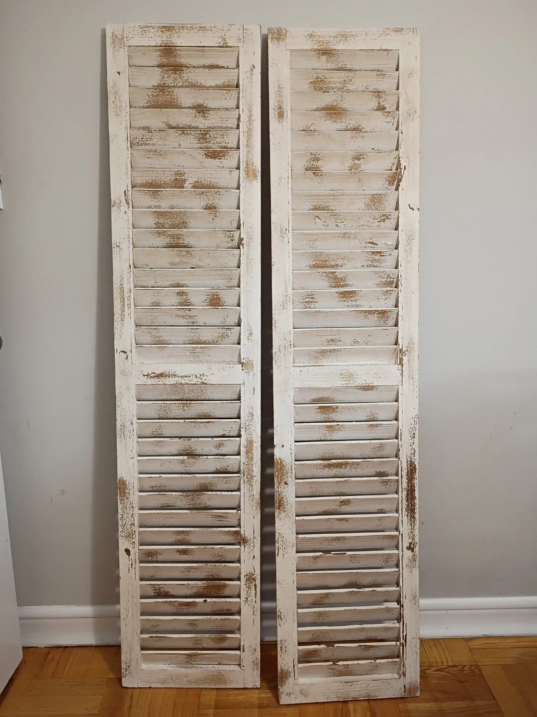Decorative shutters - pair