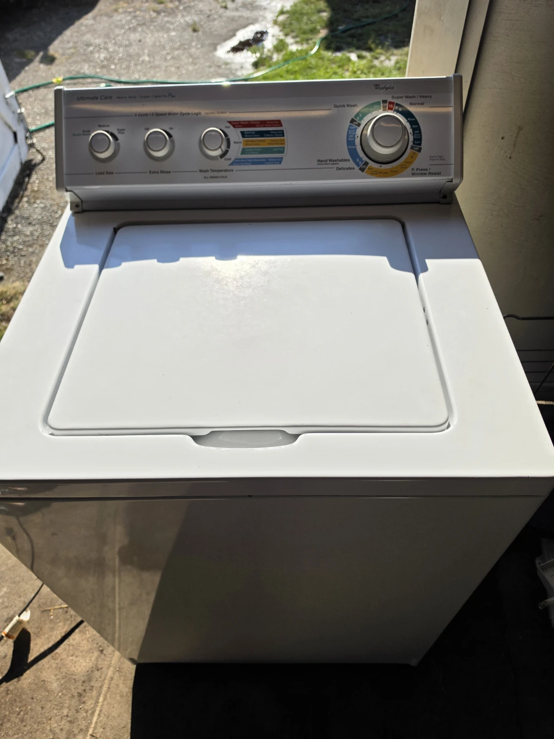 Delivery Available - Whirlpool Super Capacity Top Load Washer