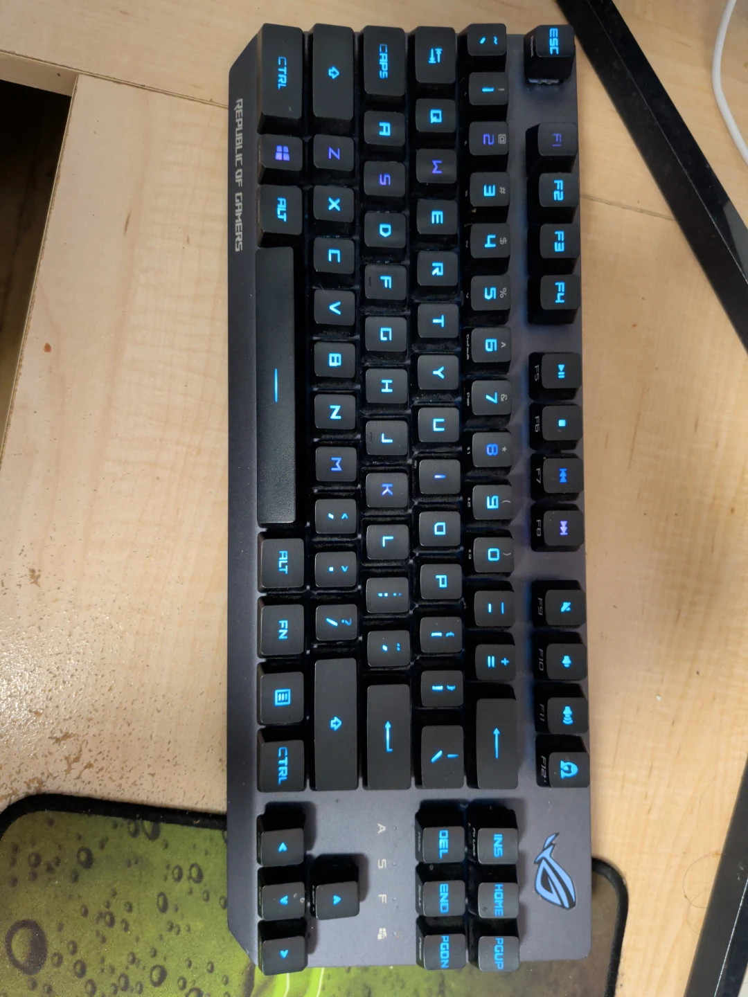 ASUS ROG Strix Scope RX TKL Wireless Deluxe Mechanical Keyboard - photo 2