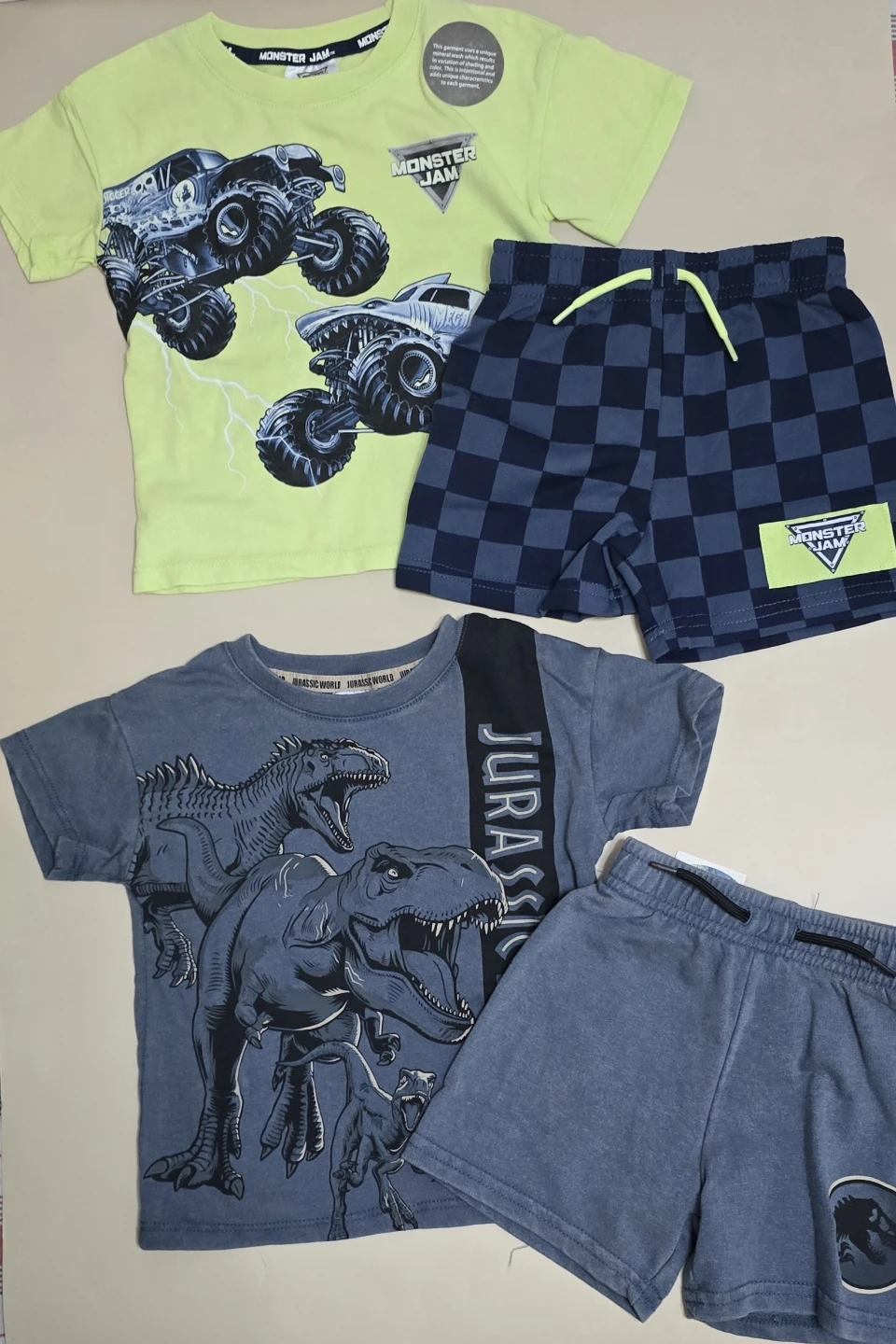 Monster Jam & Jurassic World T-Shirt and Shorts boys 18 m