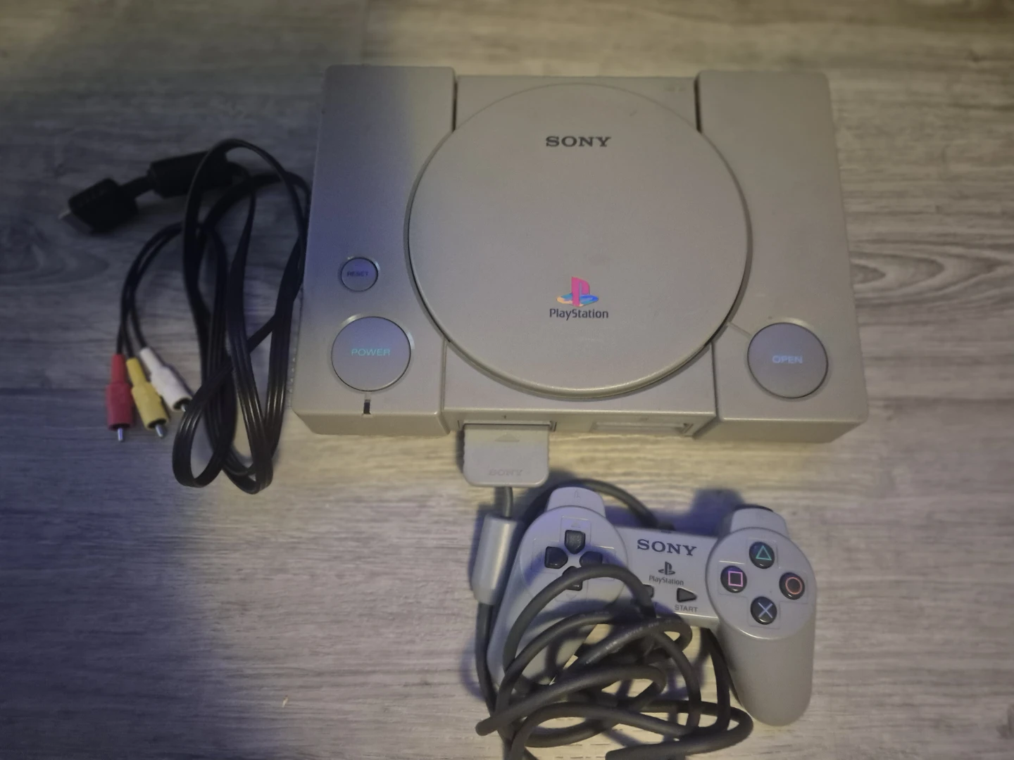 Sony PlayStation 1 Console (First Gen ps1) - photo 2