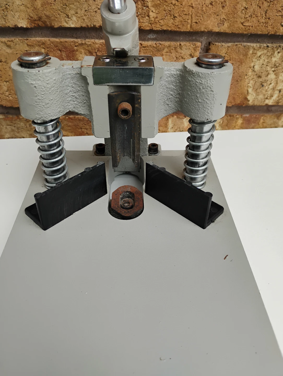 AIP Corner Rounder Punch Tool - photo 5