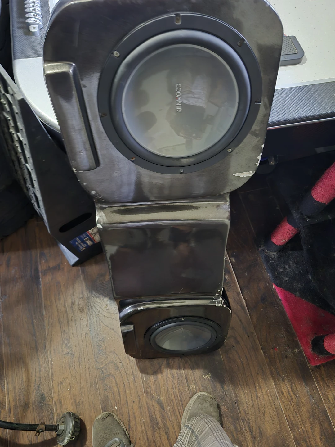 2 10" subwoofers kenwood and box and amp