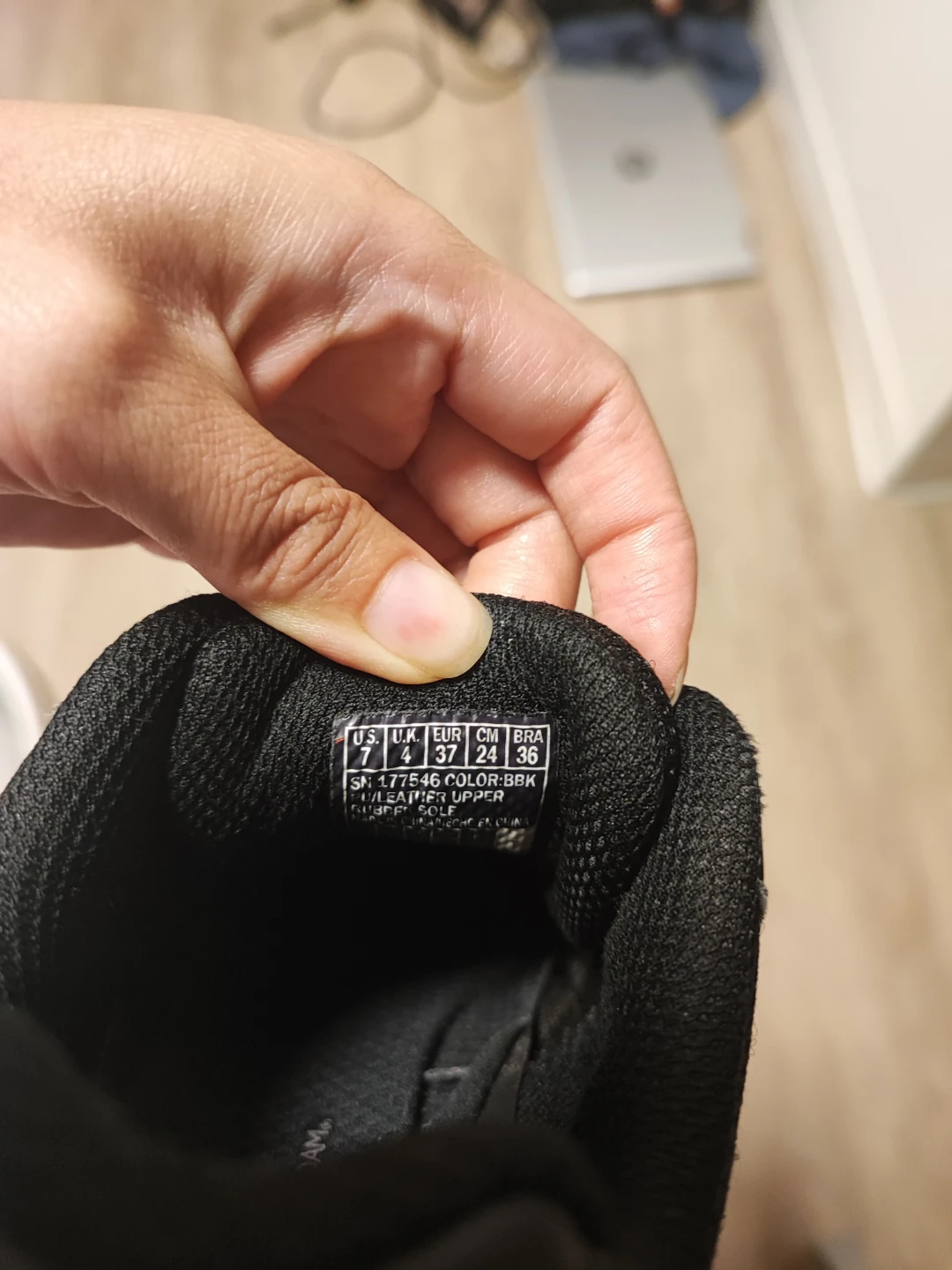 Skechers Los Angeles Black Sneakers Size 7 - photo 4