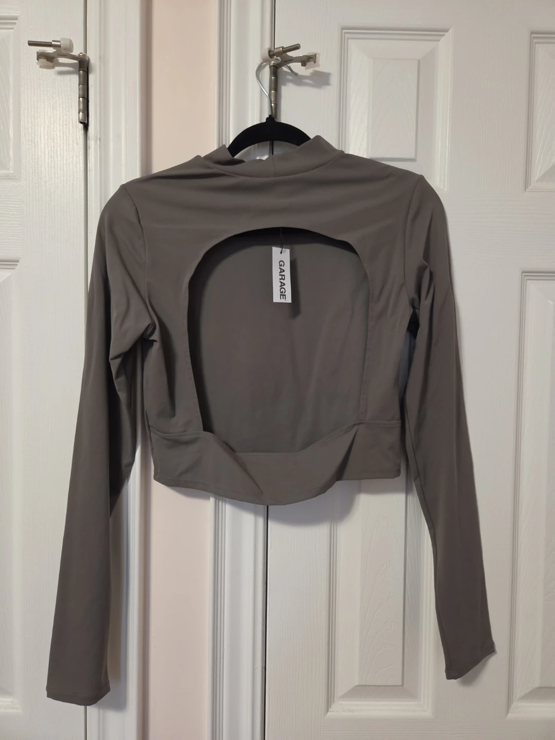 Garage Open Back Top - Size Large