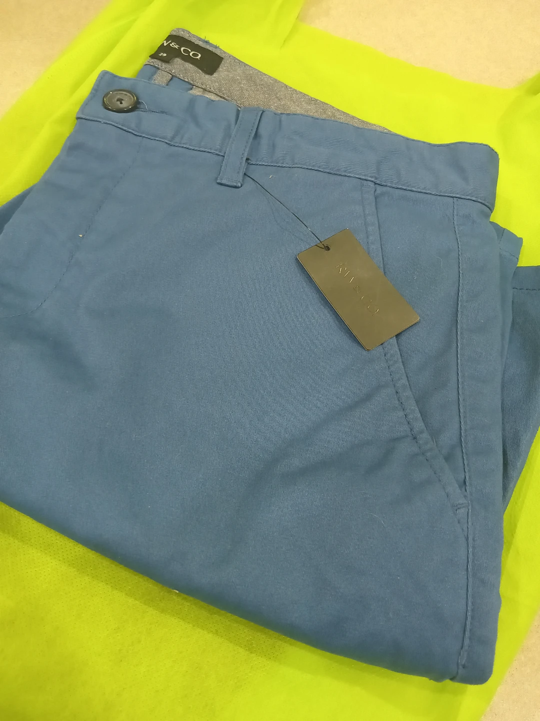 RW&CO. Blue Chino Shorts - Size 29 - photo 2